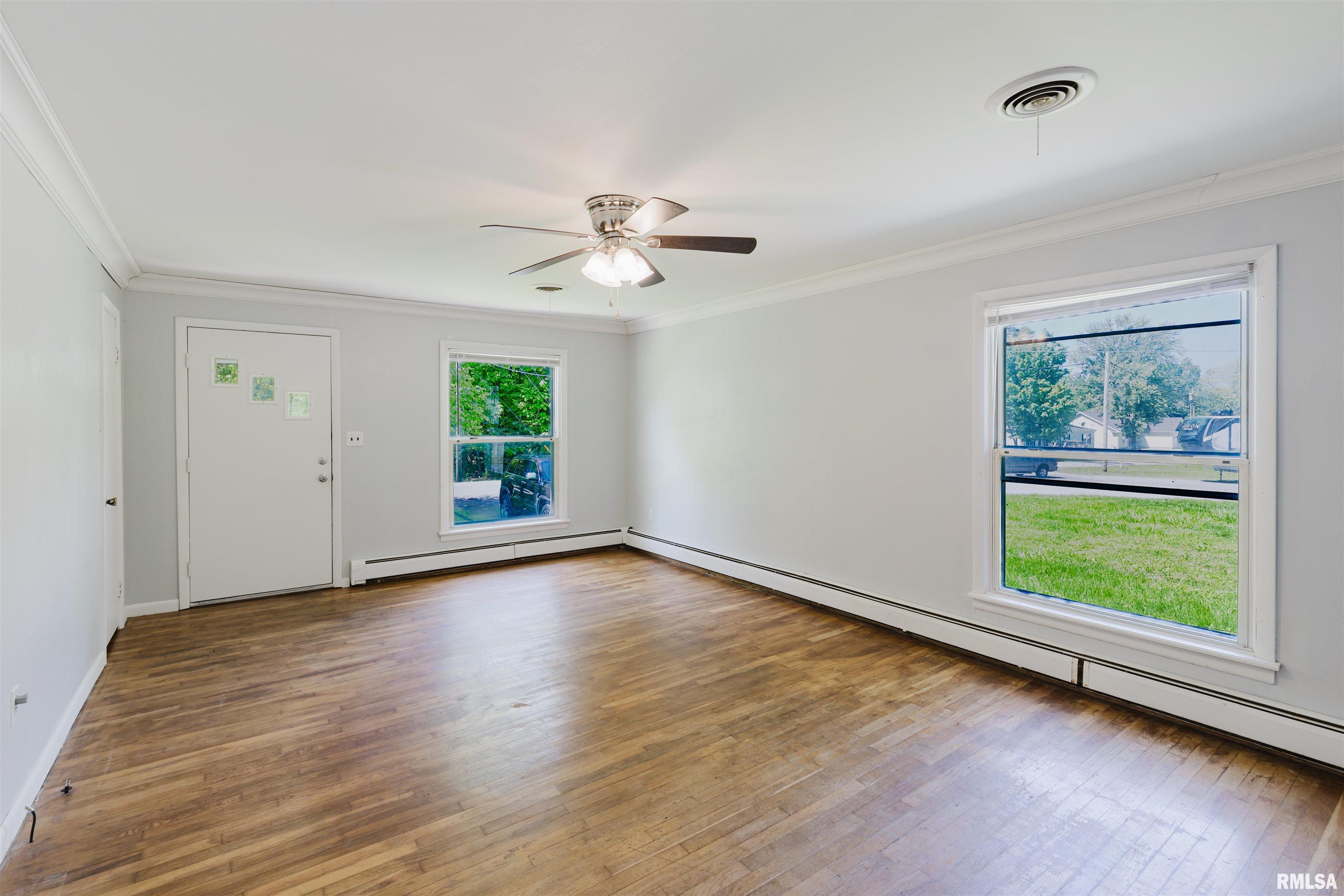 602 Barr Street, Carterville, Illinois image 4