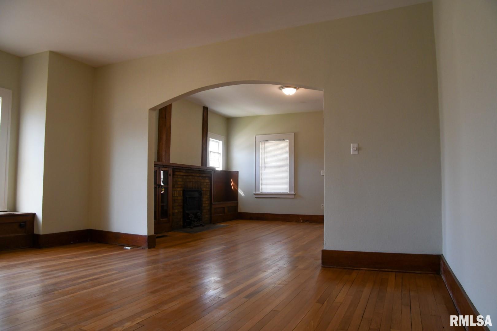 2043 Elm Street, Murphysboro, Illinois image 12