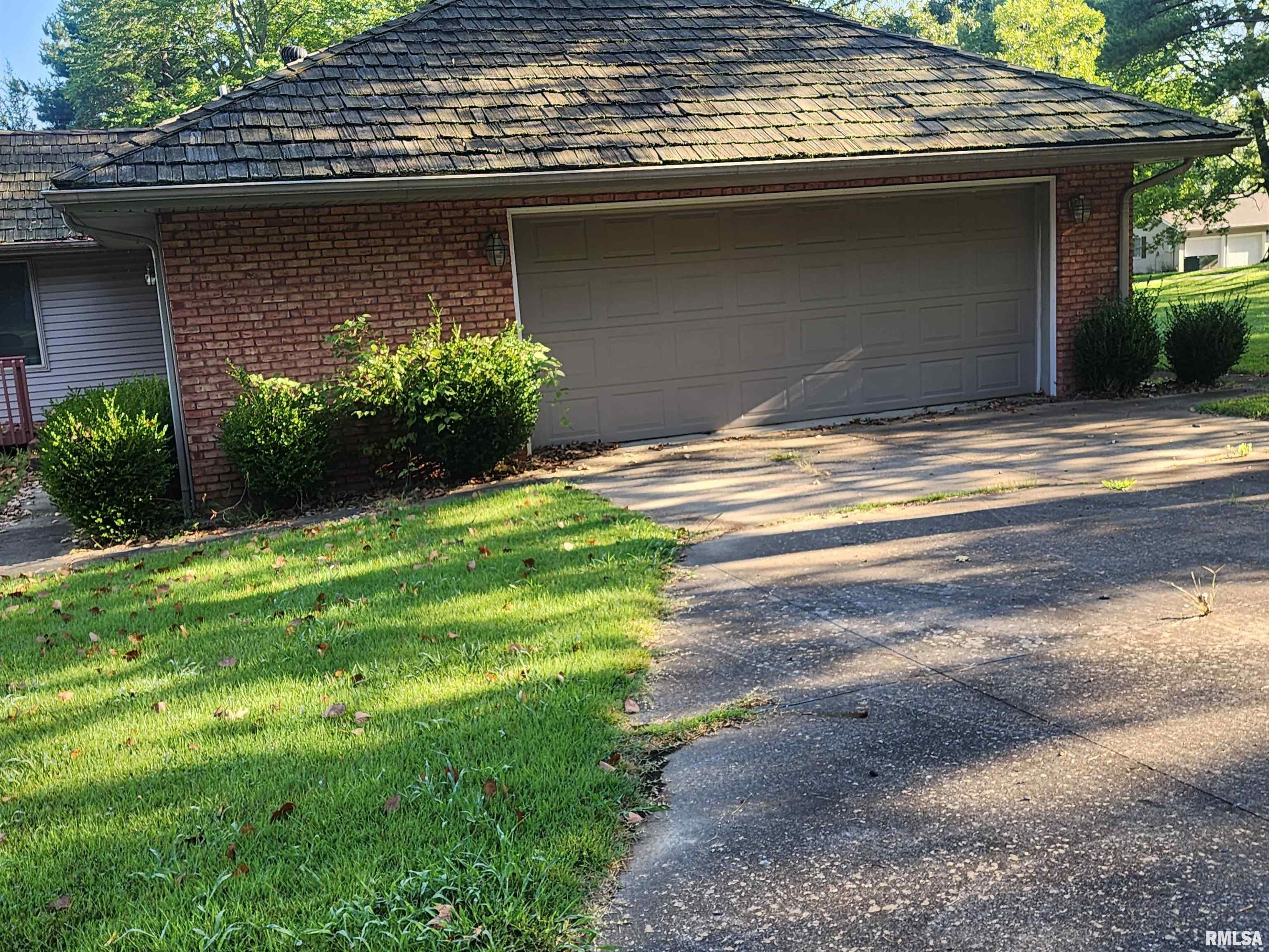 1110 Sally Holler Road, Harrisburg, Illinois image 6