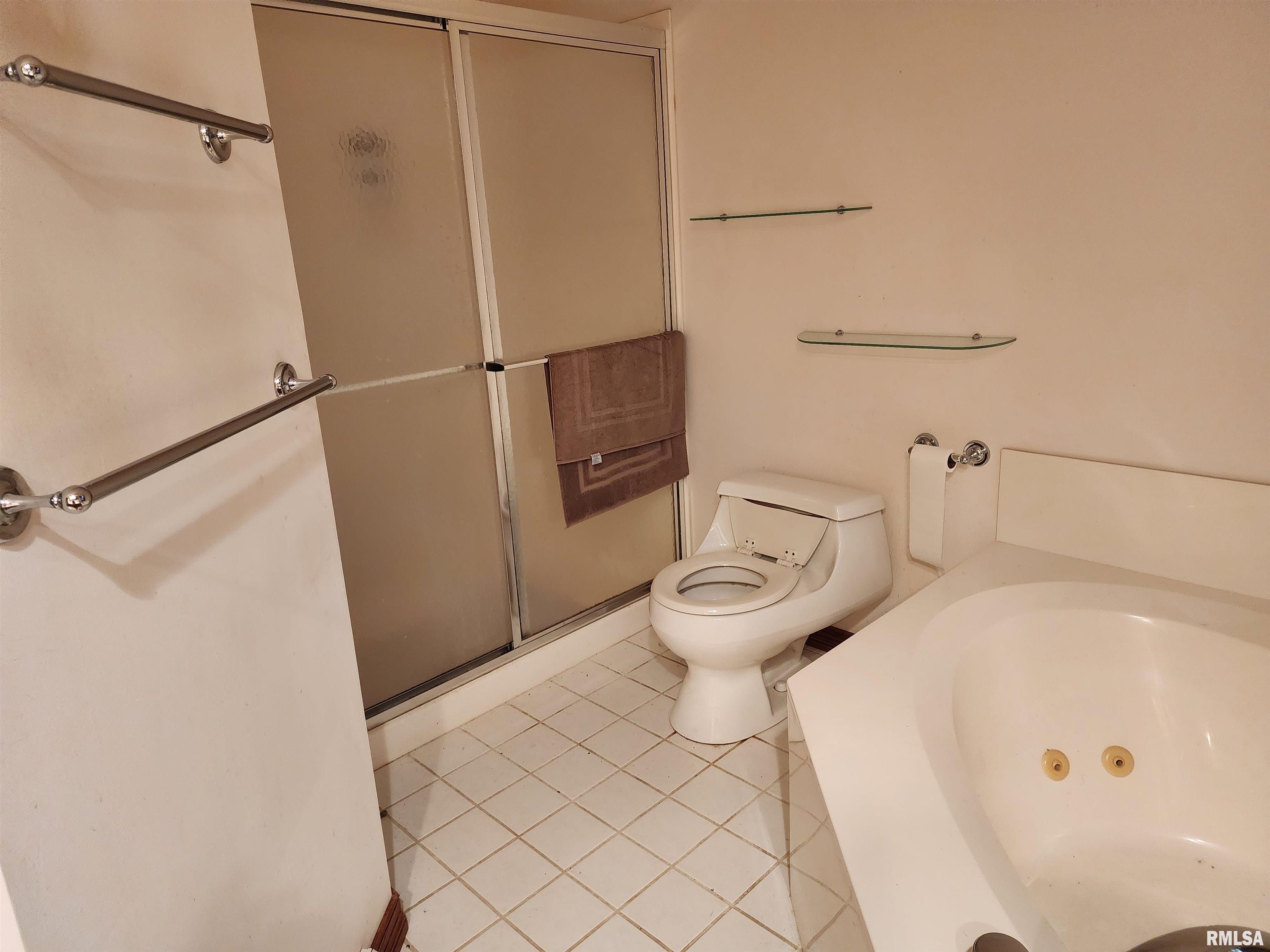 1110 Sally Holler Road, Harrisburg, Illinois image 17