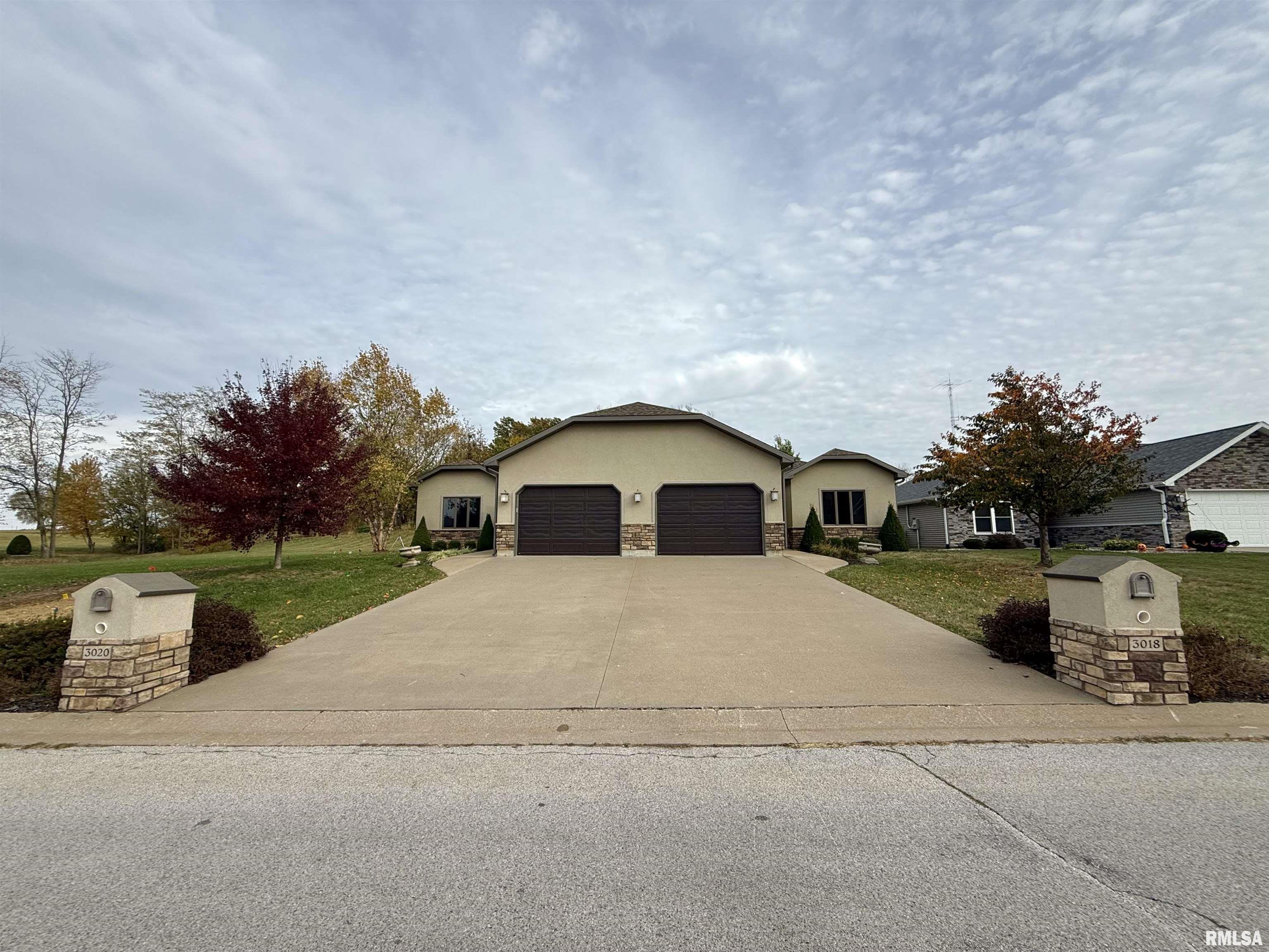 3018 Genevieve Drive, Quincy, Illinois image 3