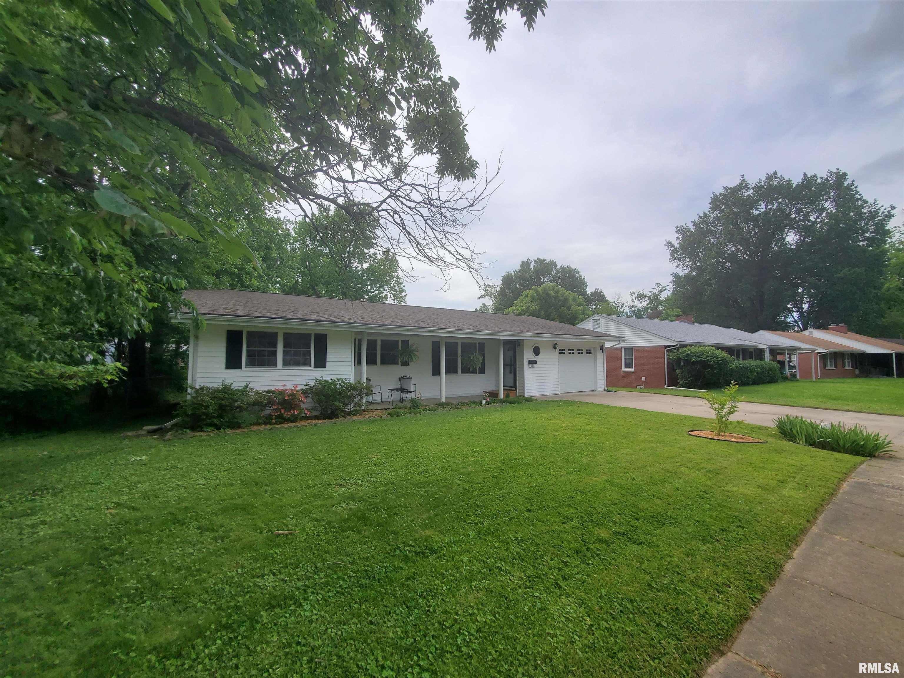 614 S Skyline Drive, Carbondale, Illinois image 1