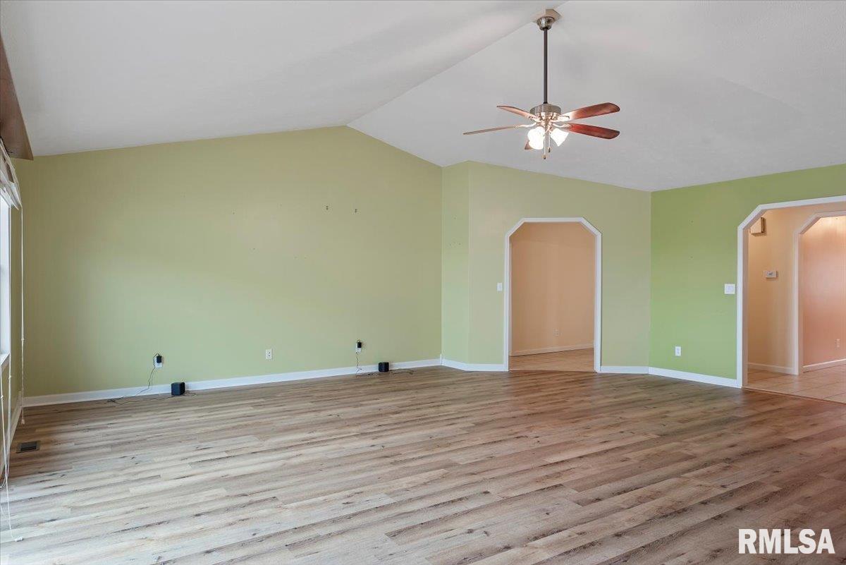 1205 Michele Drive, Pawnee, Illinois image 10