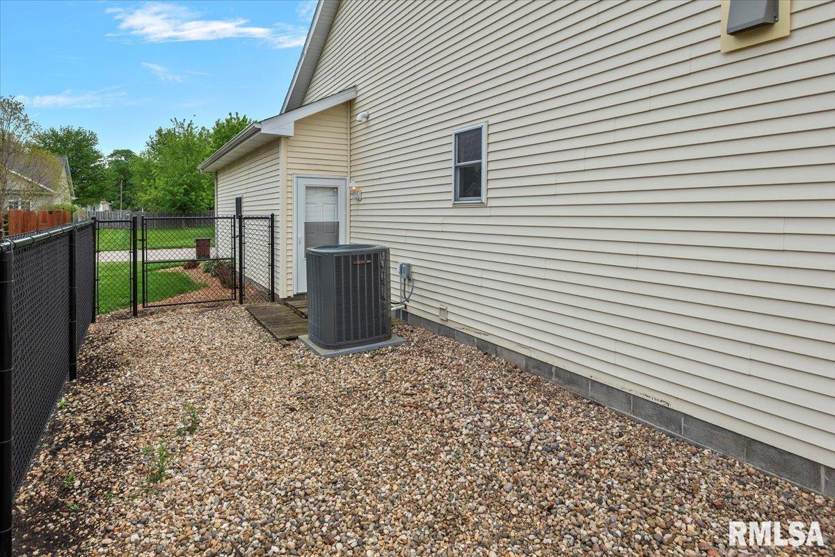 1205 Michele Drive, Pawnee, Illinois image 40