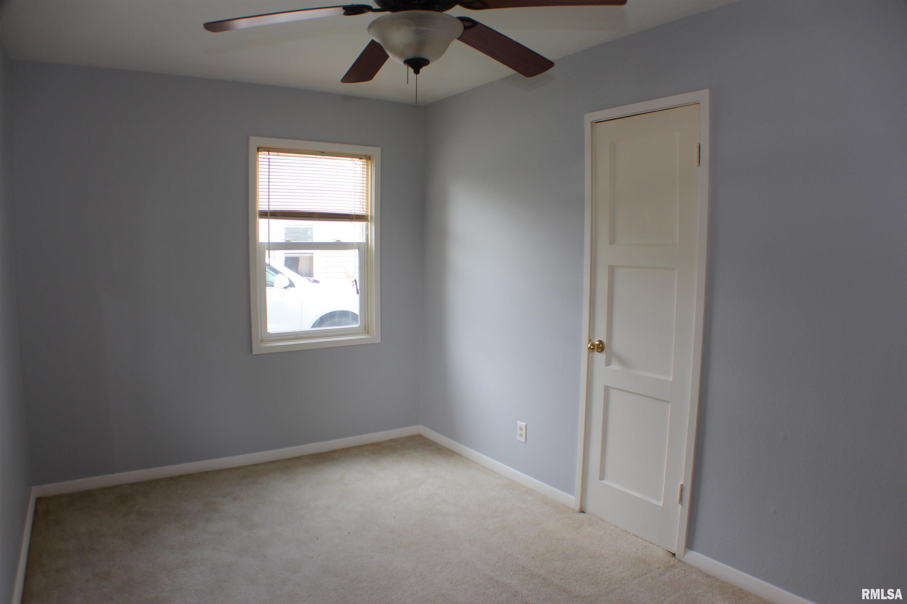 2516 W 68th Street, Davenport, Iowa image 5