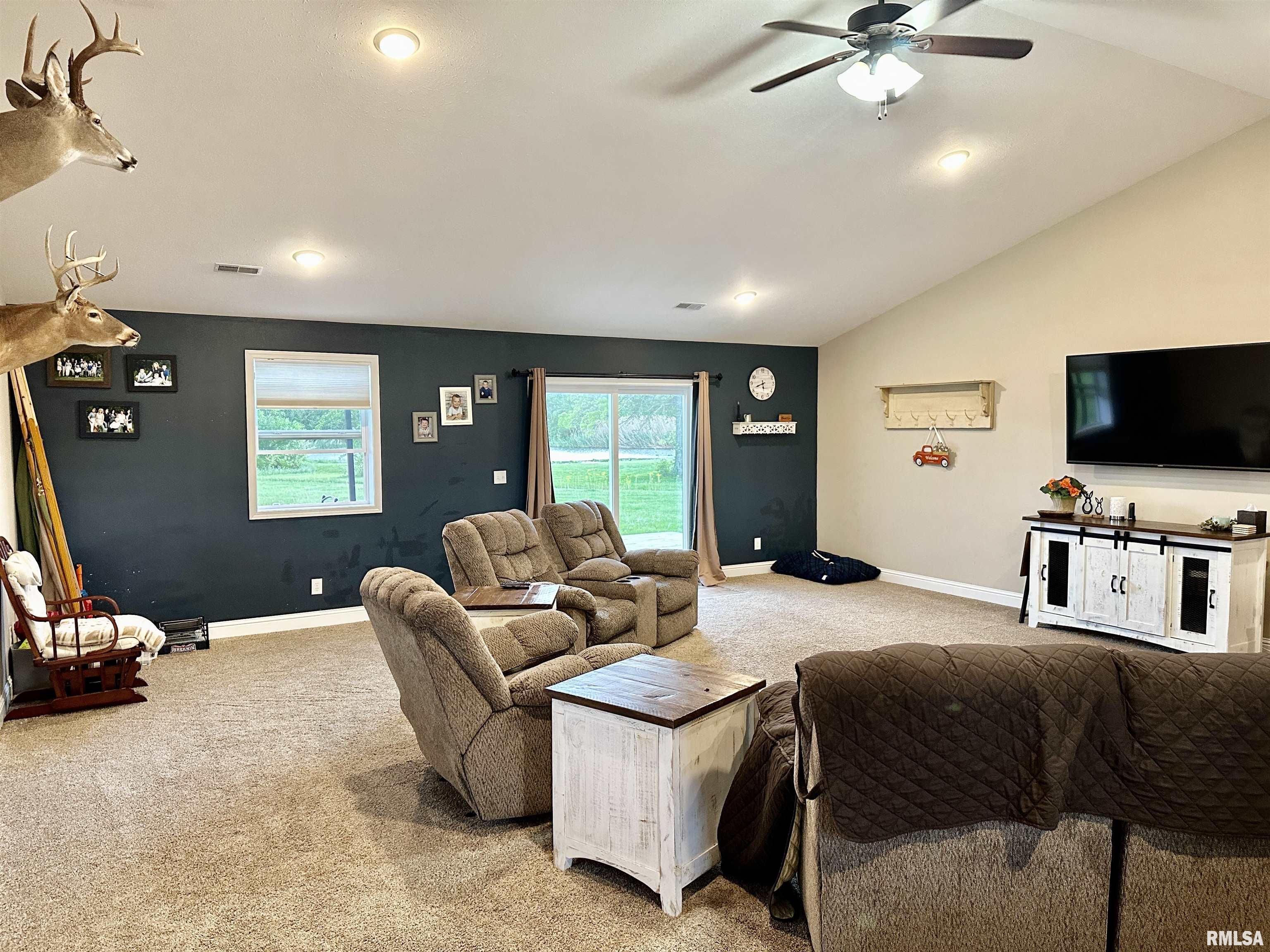 1821 Zion Hill Road, Centralia, Illinois image 15