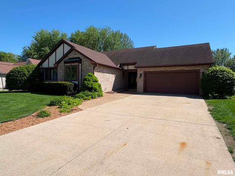 Photo of 1204 HARMONY Court, Springfield, IL 62703 (MLS # CA1043157)