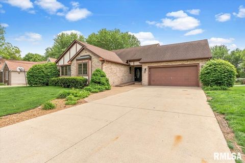 Photo of 1204 HARMONY Court, Springfield, IL 62703 (MLS # CA1043157)