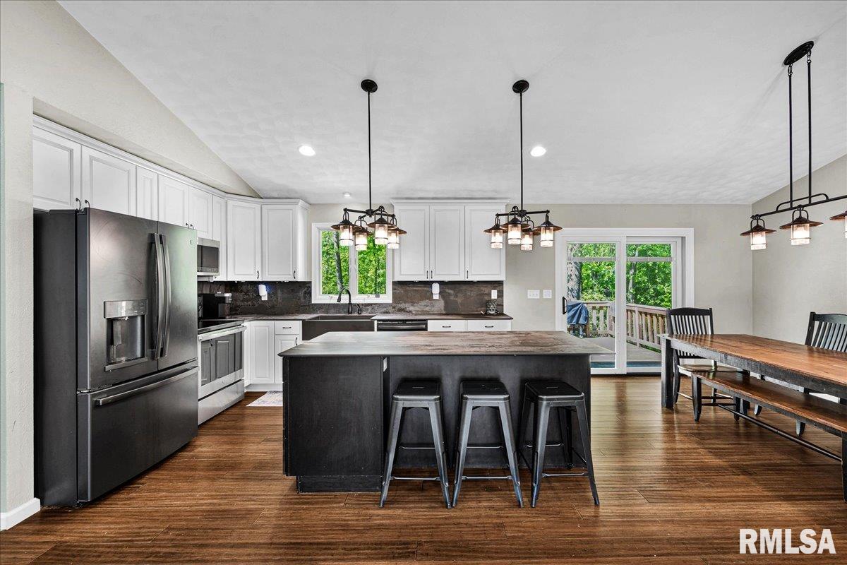 13399 Oak Lake Court, Tremont, Illinois image 10