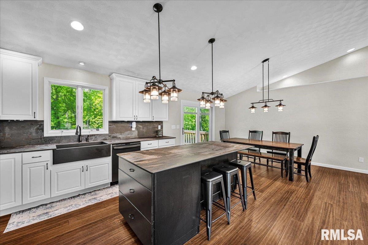 13399 Oak Lake Court, Tremont, Illinois image 9