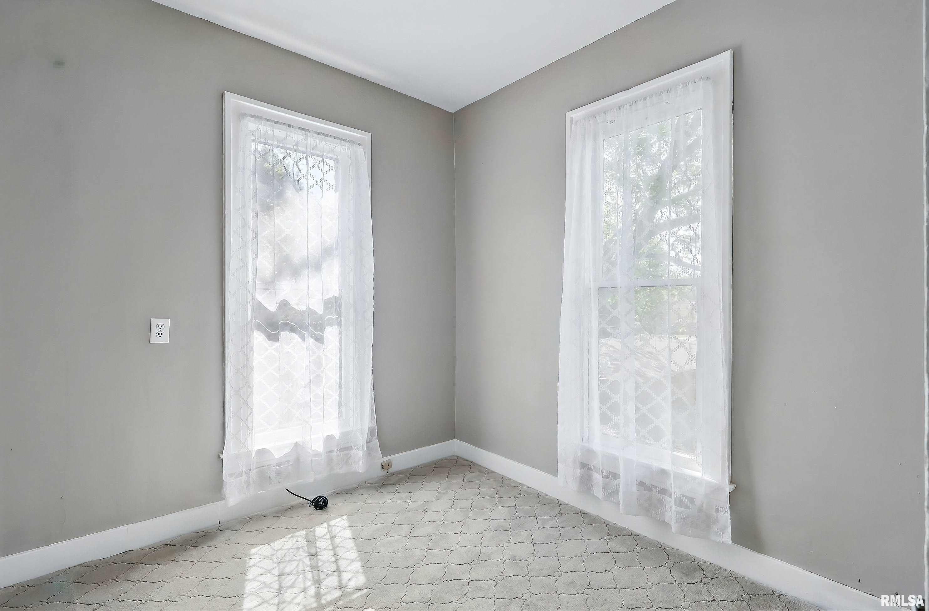 1703 20th Street, Rock Island, Illinois image 38