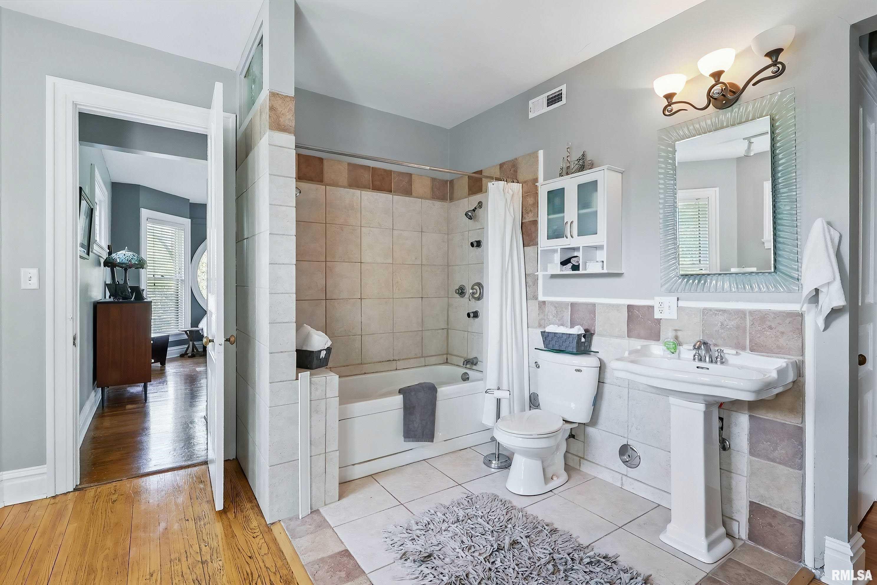 1703 20th Street, Rock Island, Illinois image 33