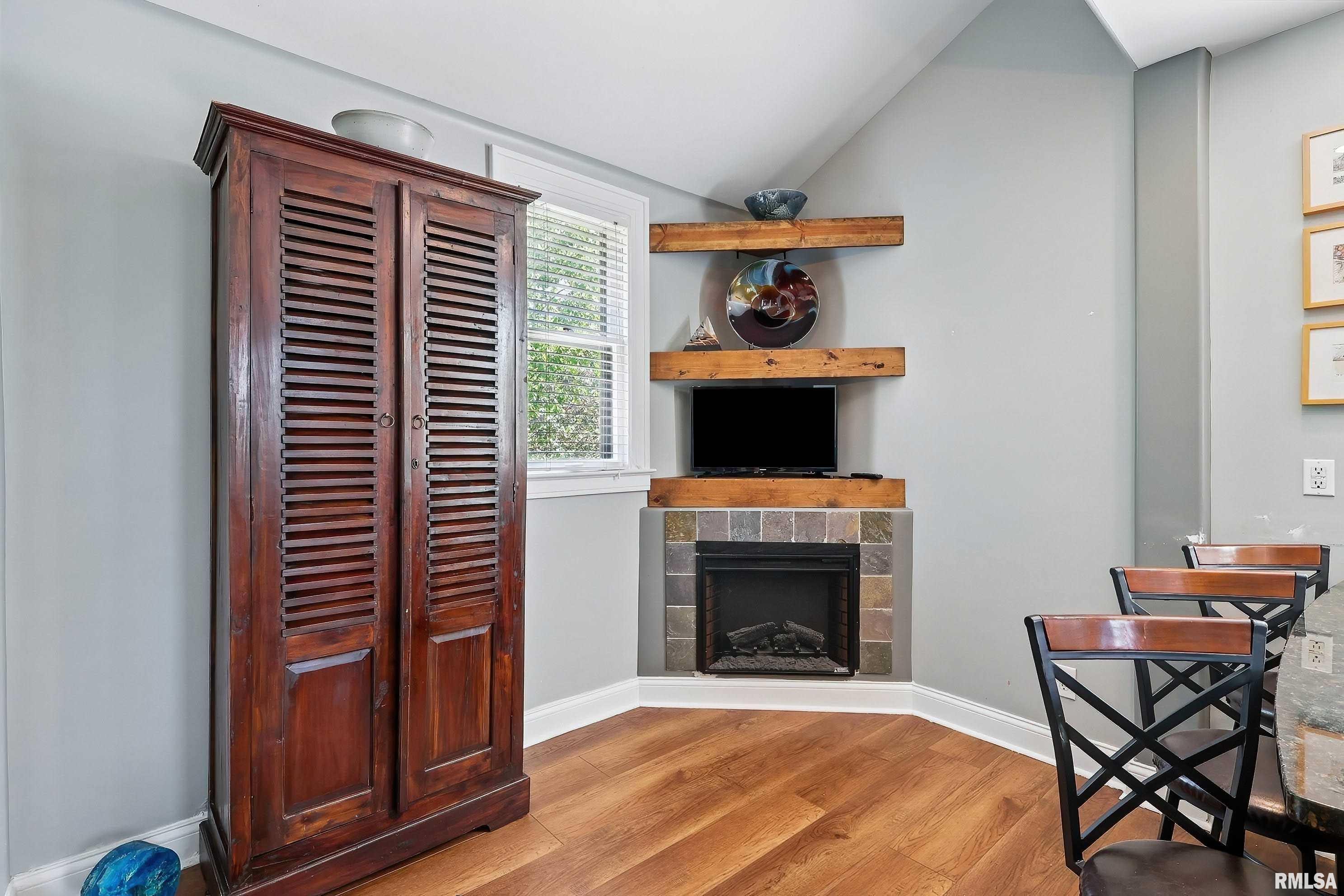 1703 20th Street, Rock Island, Illinois image 21