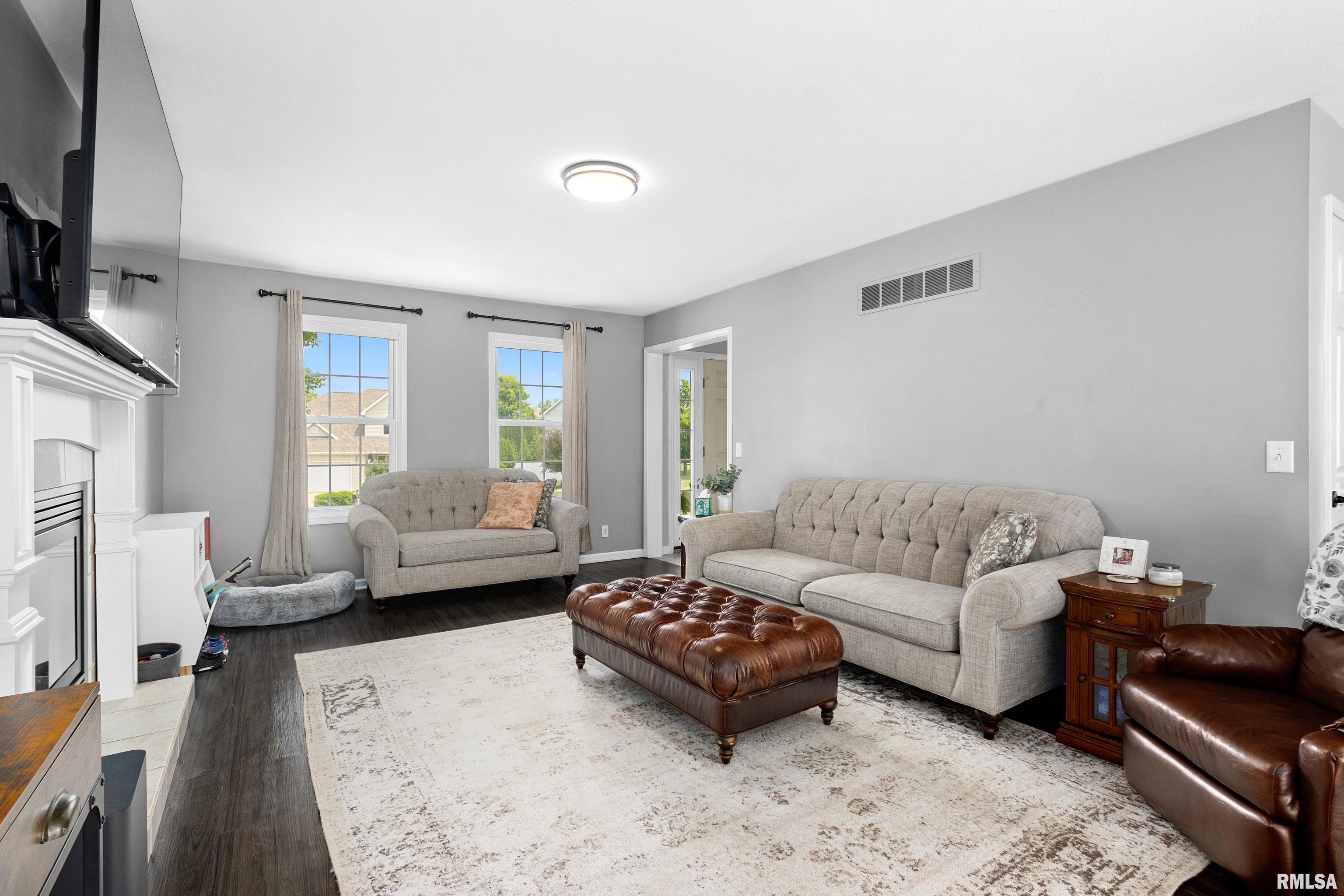 418 Mackenzie Place, Germantown Hills, Illinois image 10