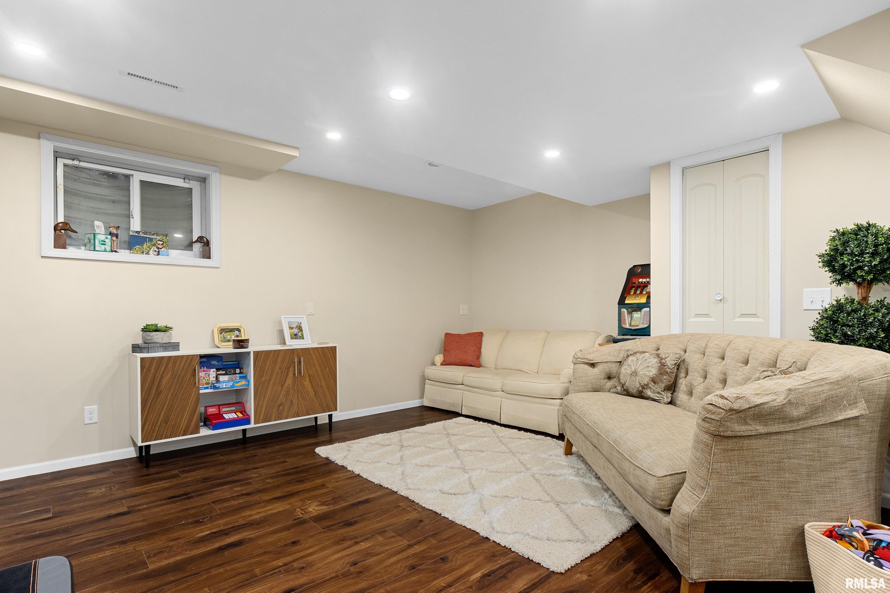 418 Mackenzie Place, Germantown Hills, Illinois image 33