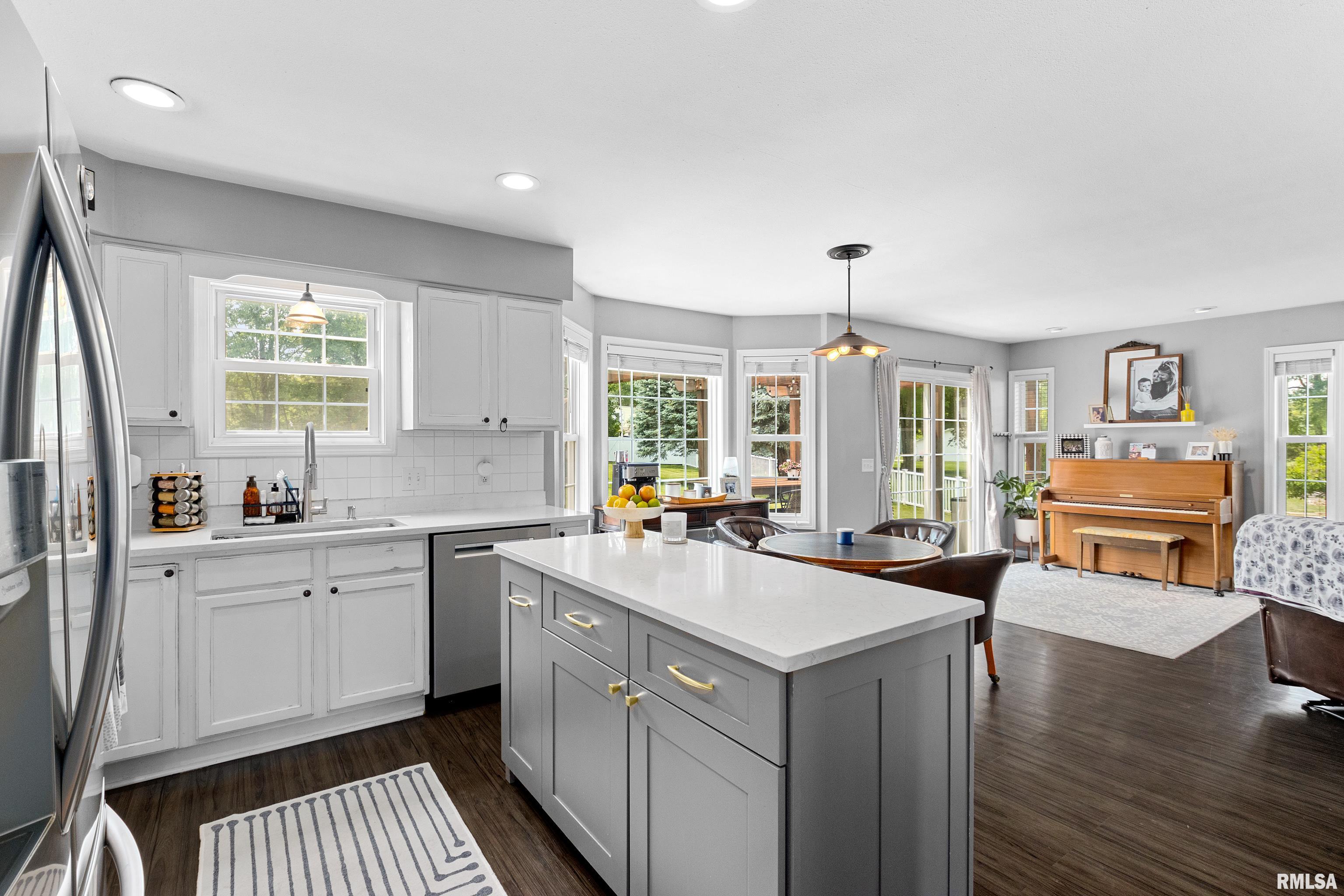 418 Mackenzie Place, Germantown Hills, Illinois image 17