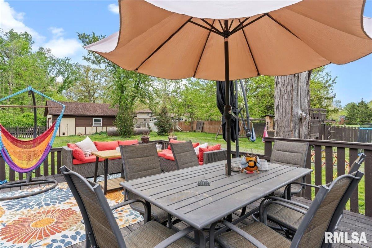 9068 Old Indian Trail, Chatham, Illinois image 37