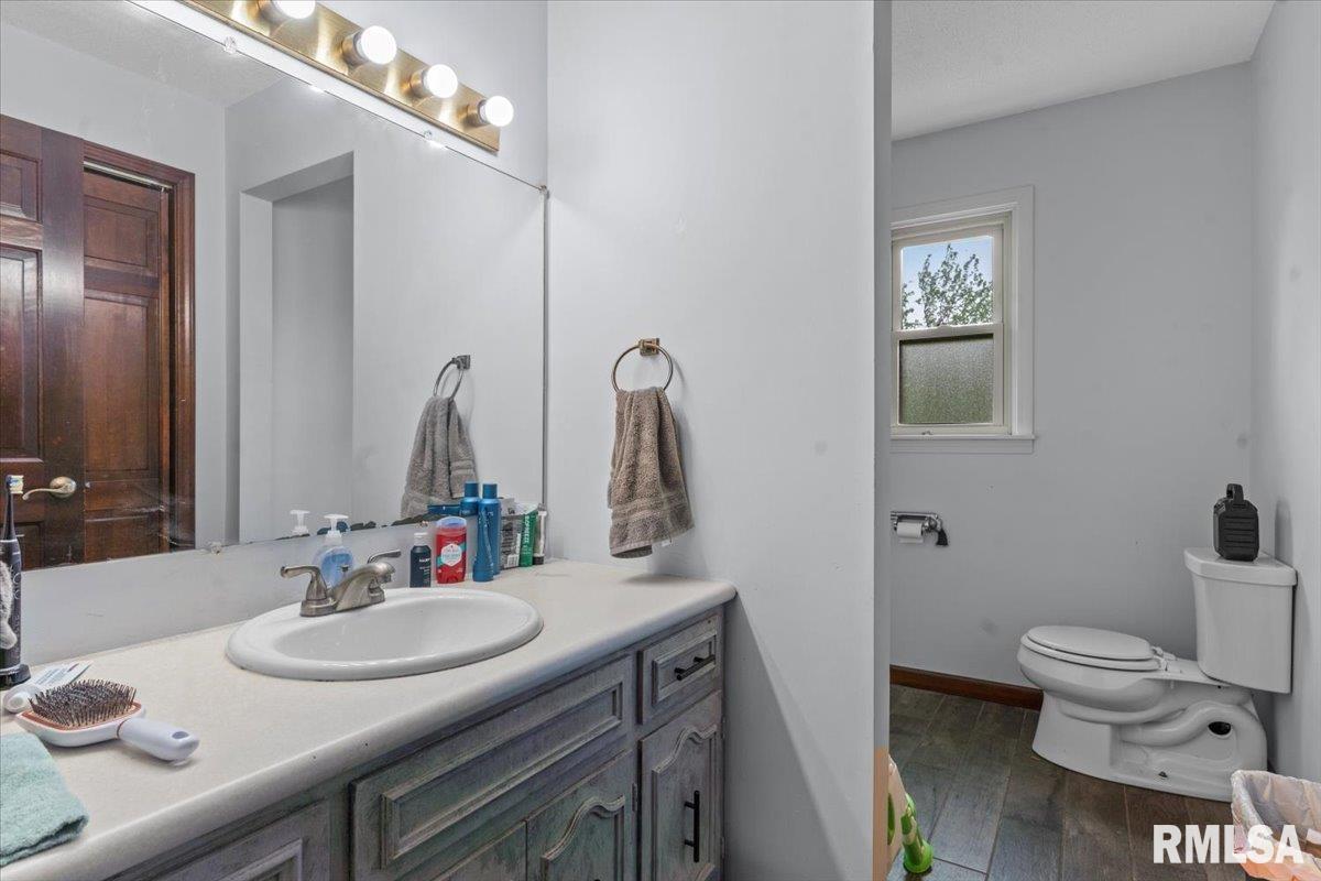 9068 Old Indian Trail, Chatham, Illinois image 25
