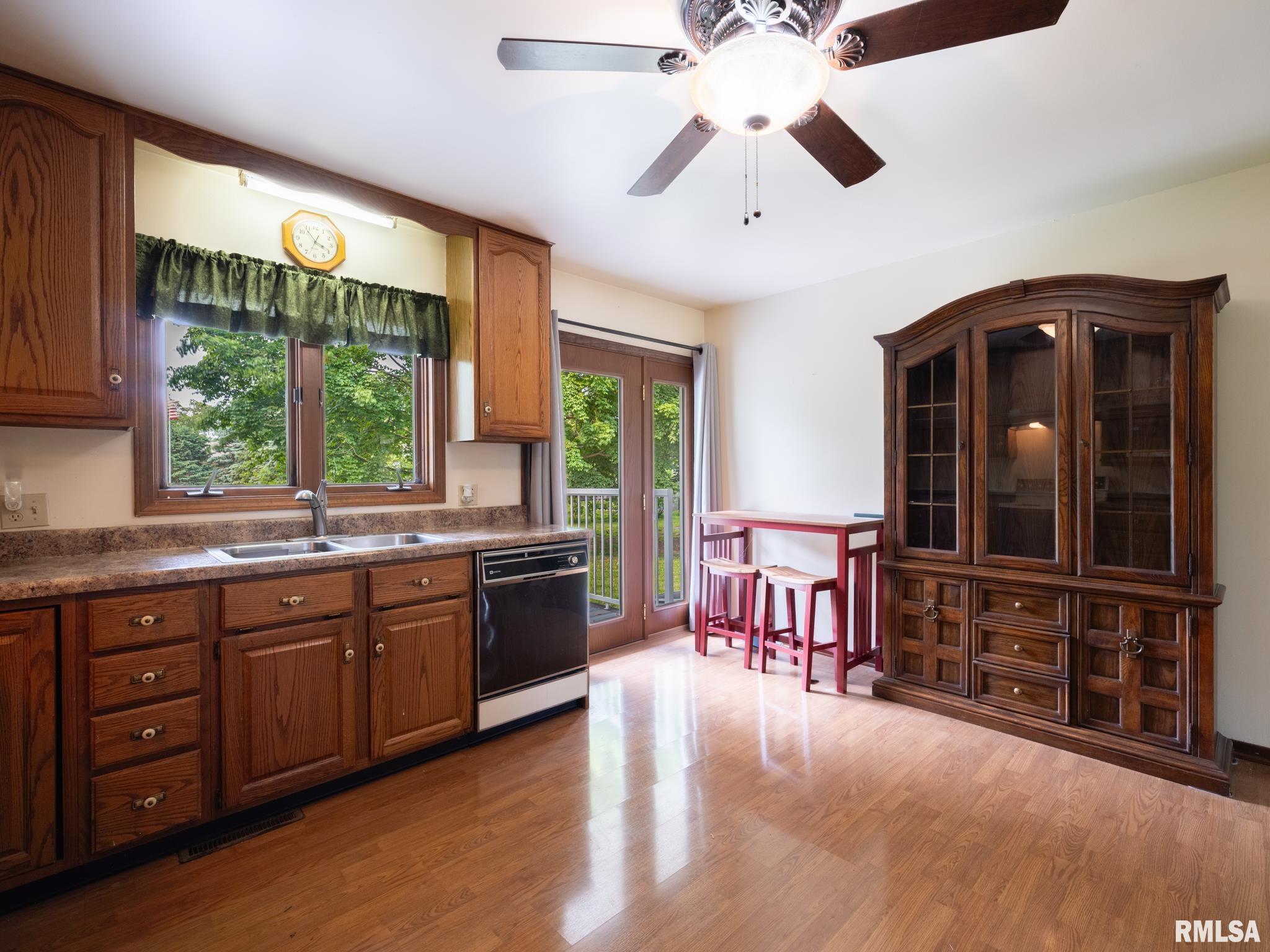 1213 W Pine Street, Chillicothe, Illinois image 12