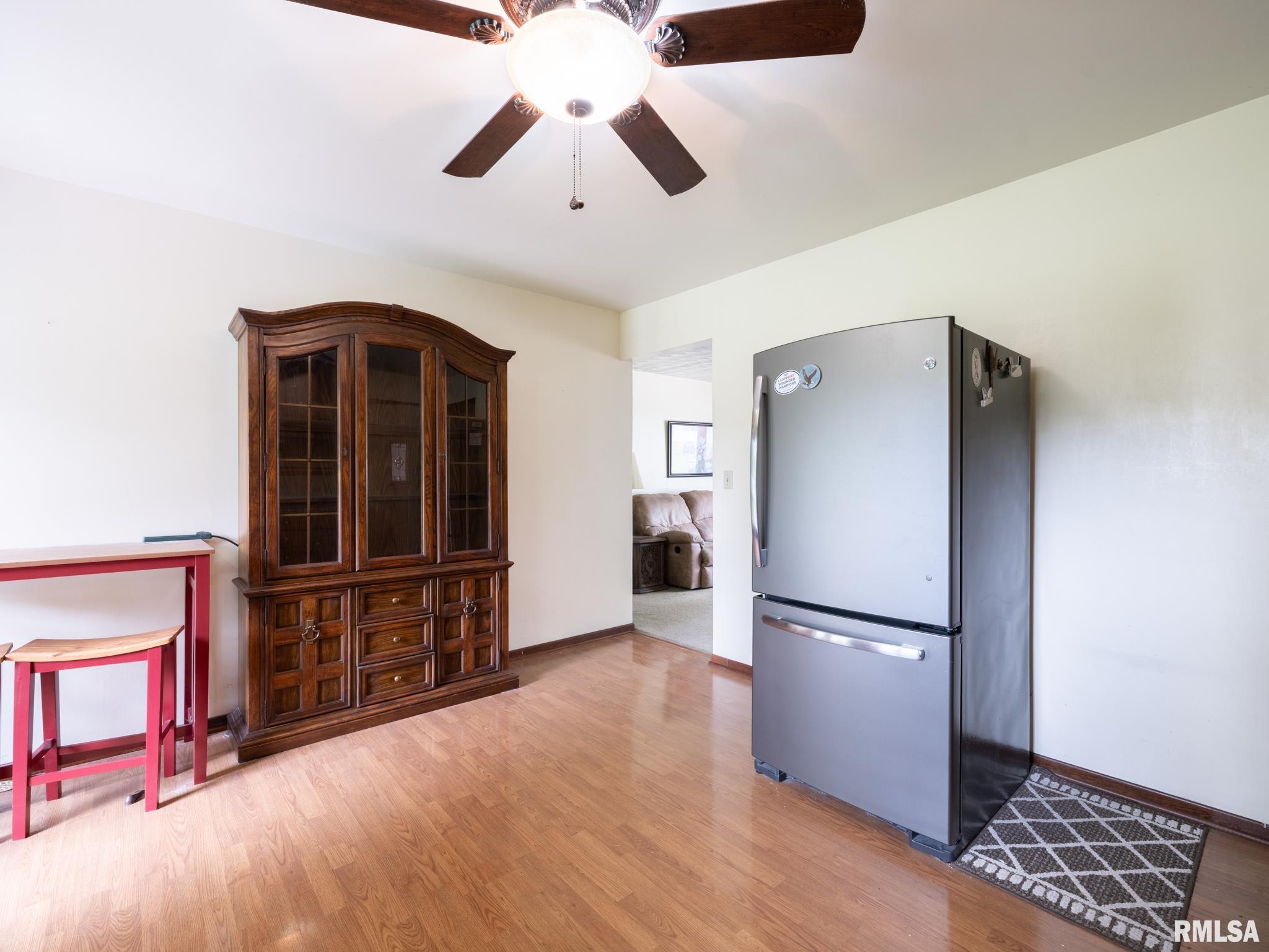 1213 W Pine Street, Chillicothe, Illinois image 16