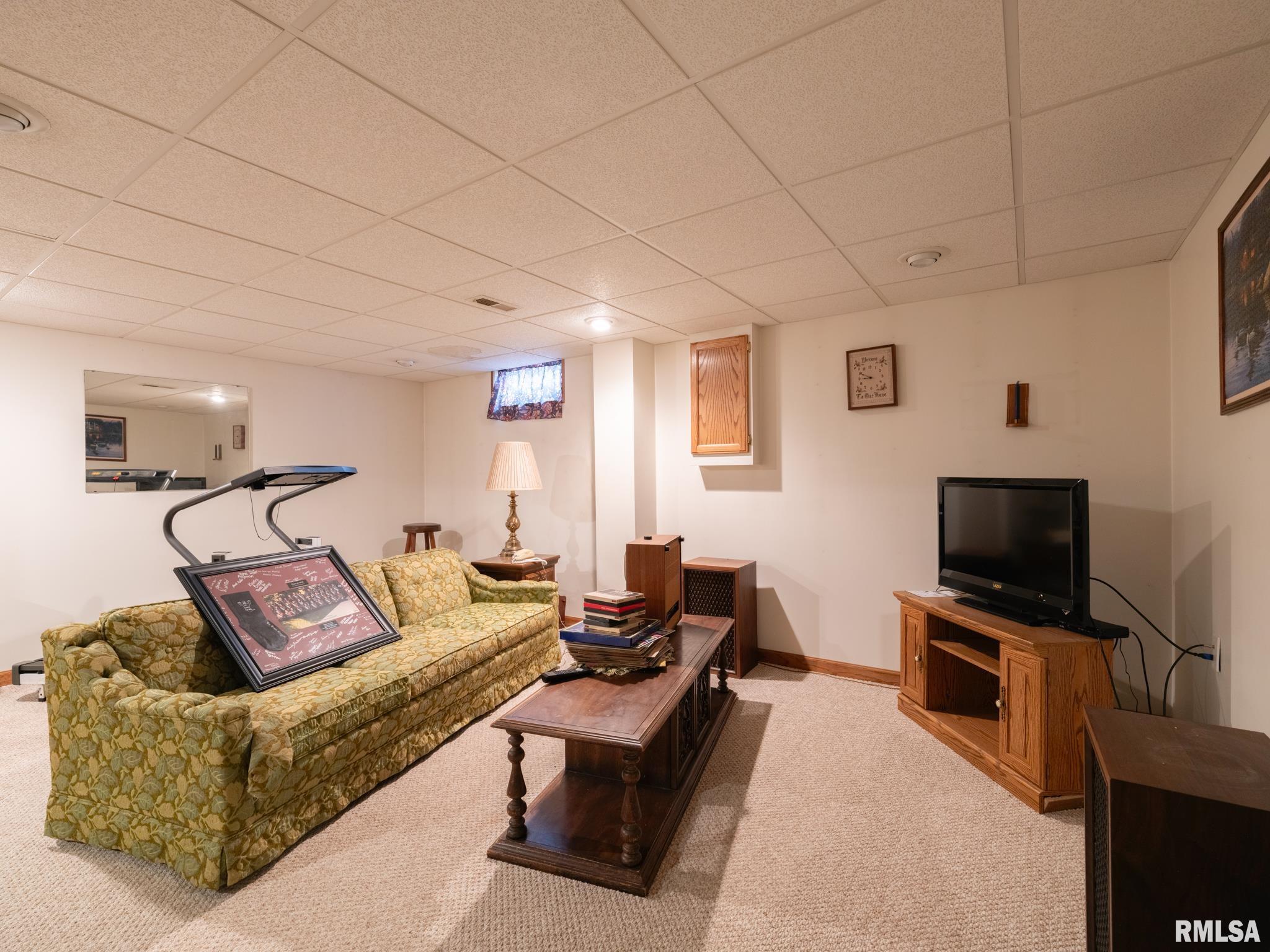 1213 W Pine Street, Chillicothe, Illinois image 35