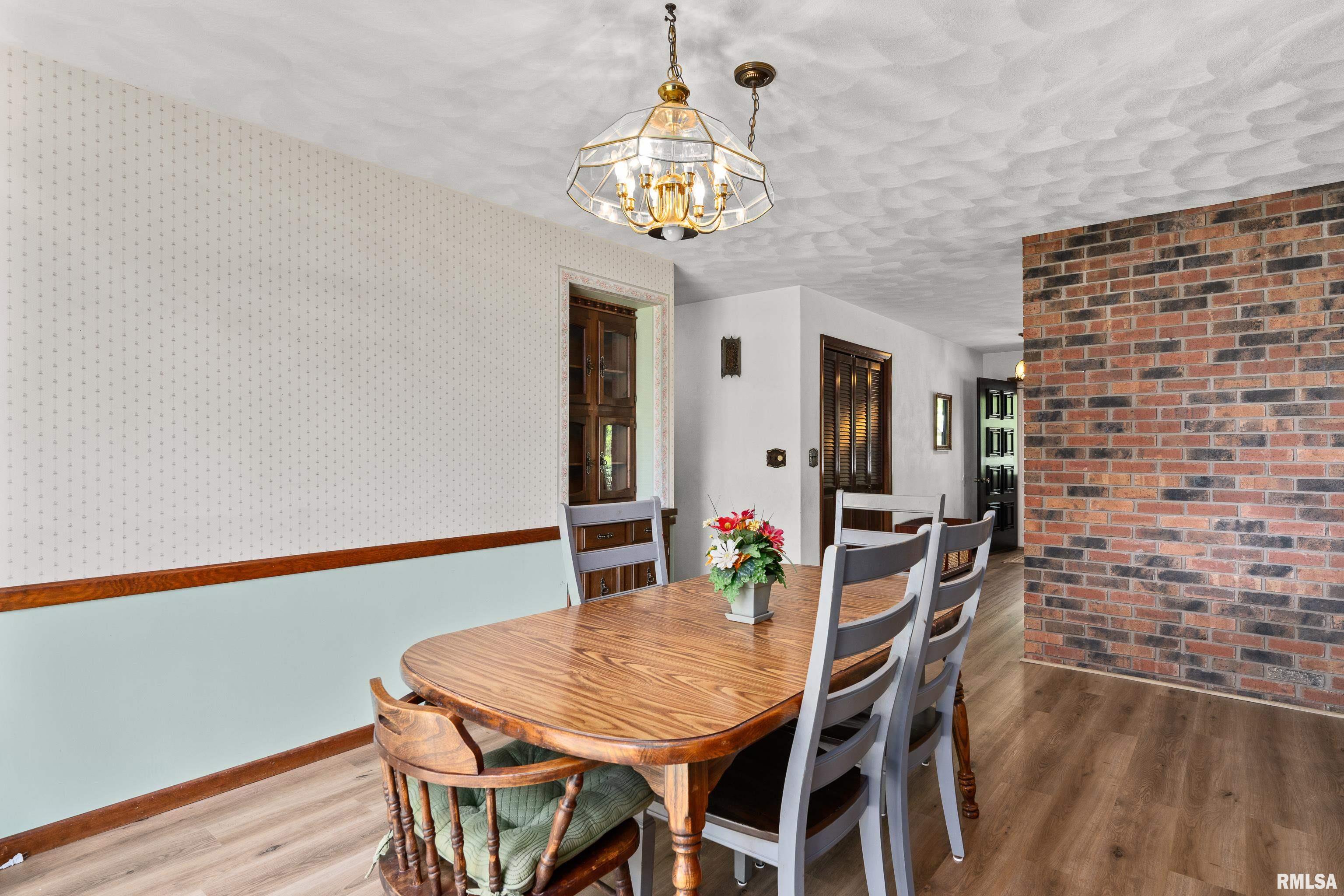 23310 38th Avenue Court North, Port Byron, Illinois image 12