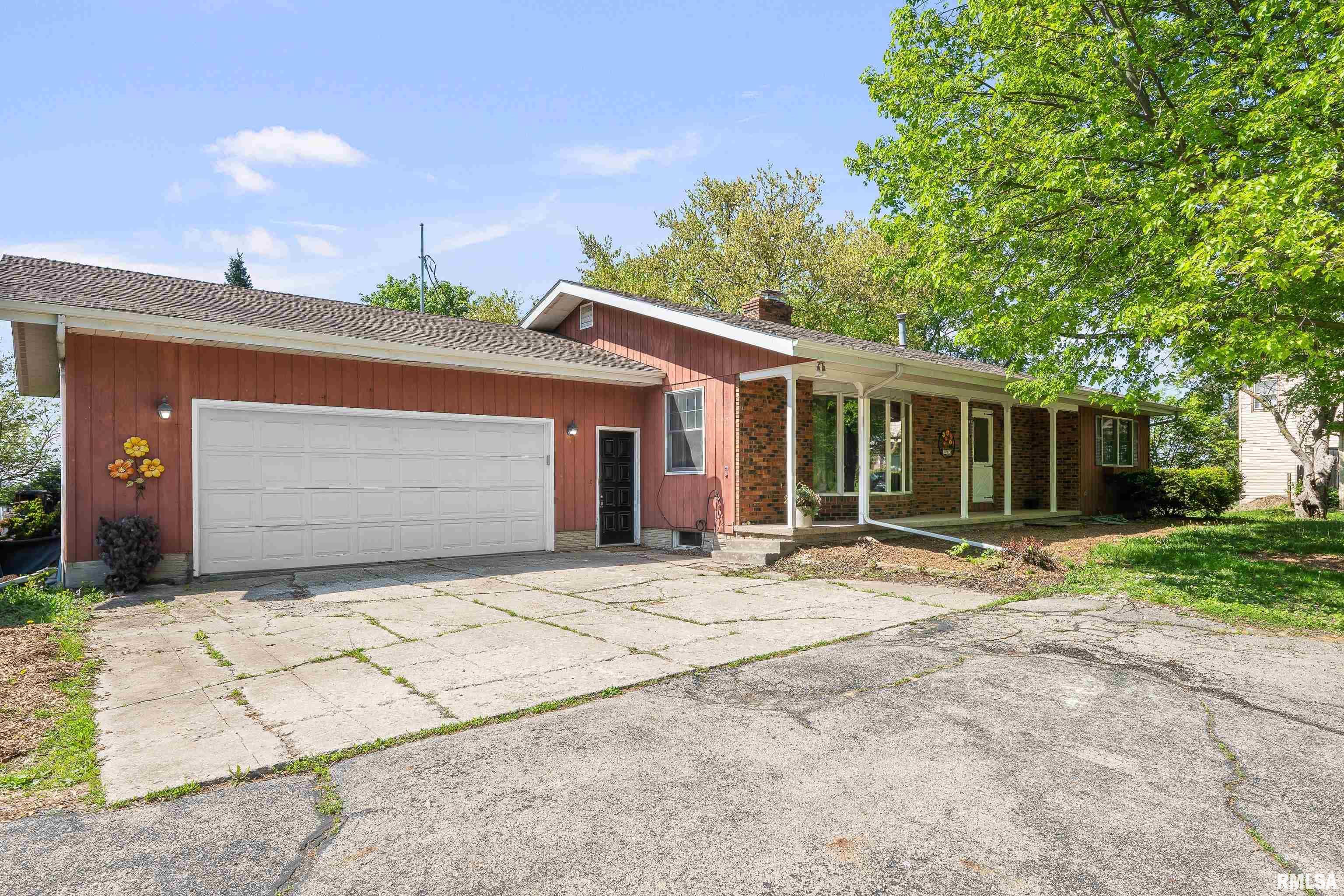 23310 38th Avenue Court North, Port Byron, Illinois image 2