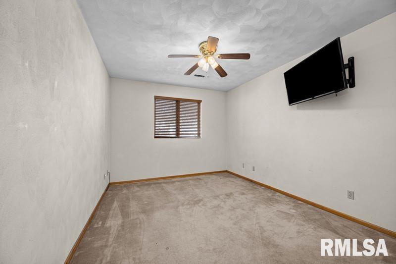 917 23rd Avenue #5, East Moline, Illinois image 26