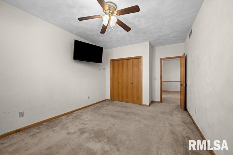917 23rd Avenue #5, East Moline, Illinois image 25