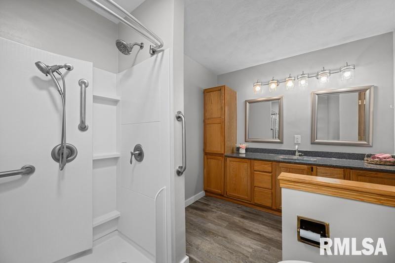 917 23rd Avenue #5, East Moline, Illinois image 20