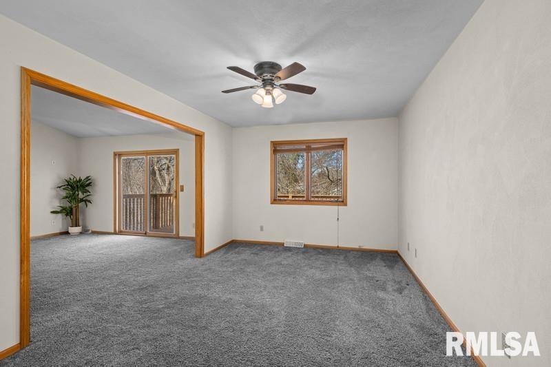 917 23rd Avenue #5, East Moline, Illinois image 12