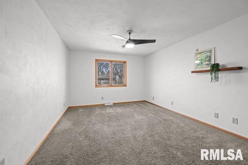 917 23rd Avenue #5, East Moline, Illinois image 16