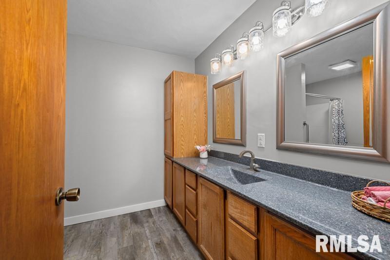 917 23rd Avenue #5, East Moline, Illinois image 21