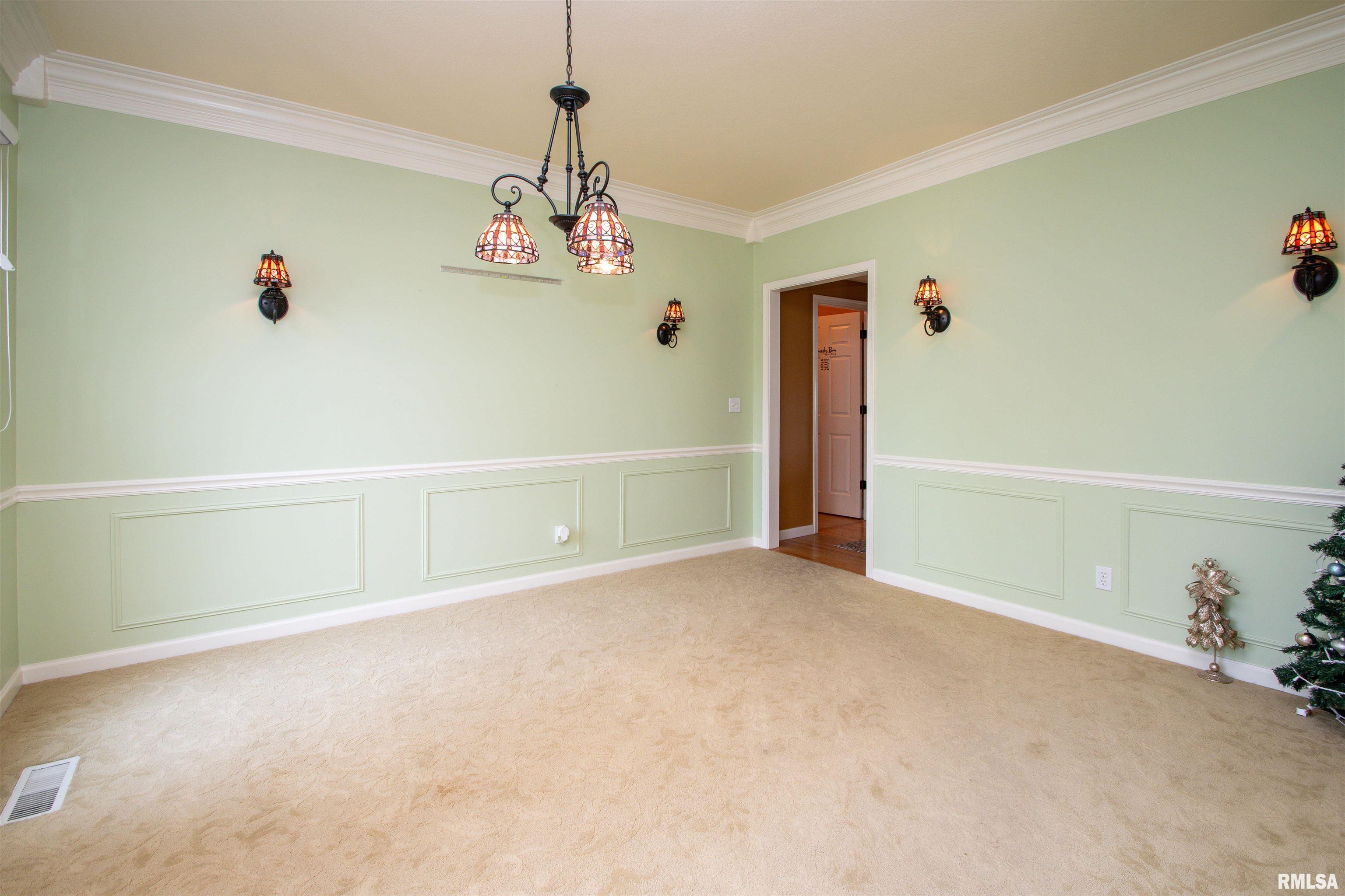 4901 N Weaverridge Boulevard, Peoria, Illinois image 13