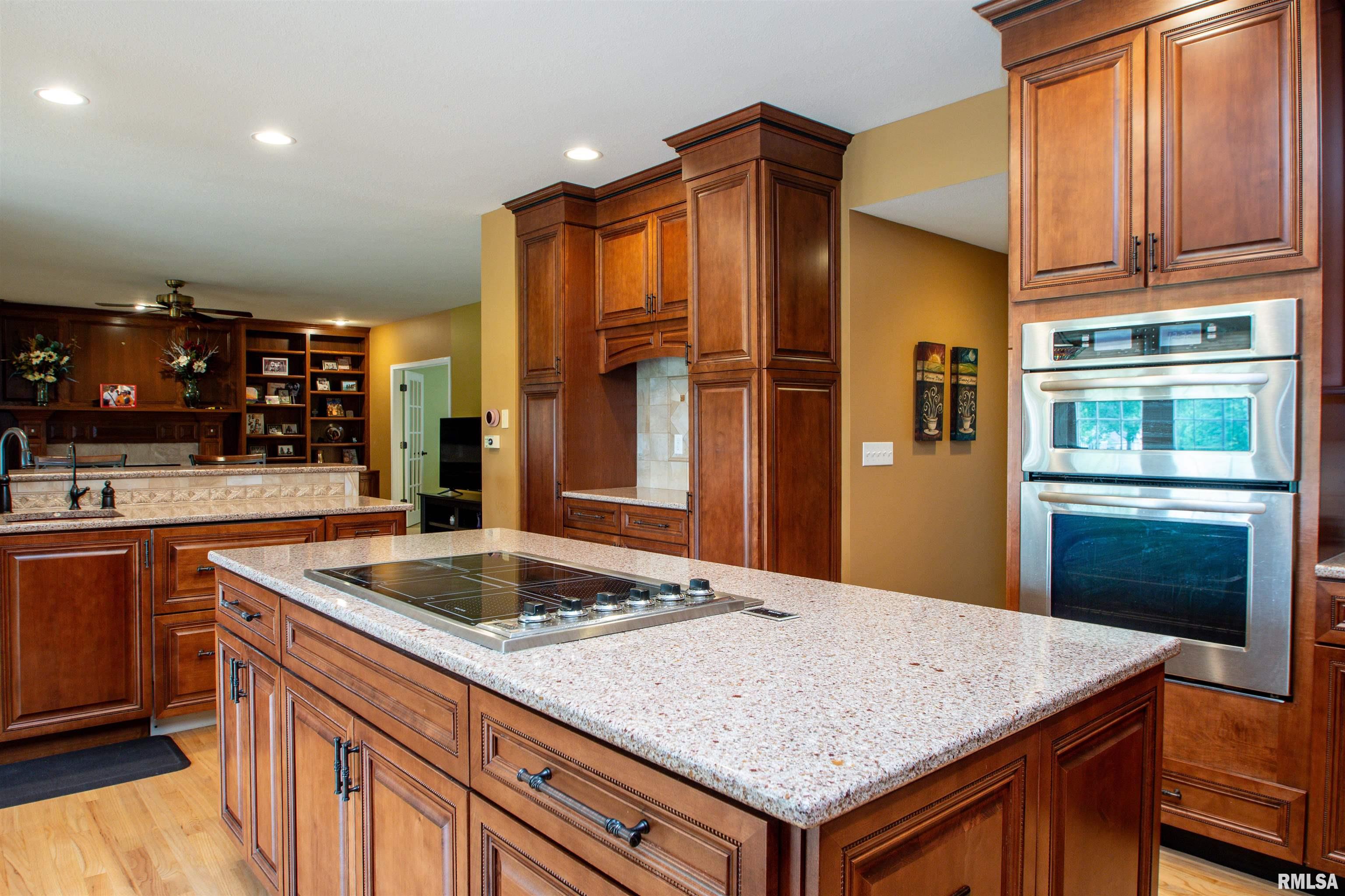4901 N Weaverridge Boulevard, Peoria, Illinois image 30