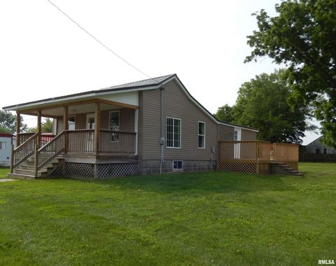 Homes For Sale - 300 E Summer Street<br/> Plymouth, IL 62367