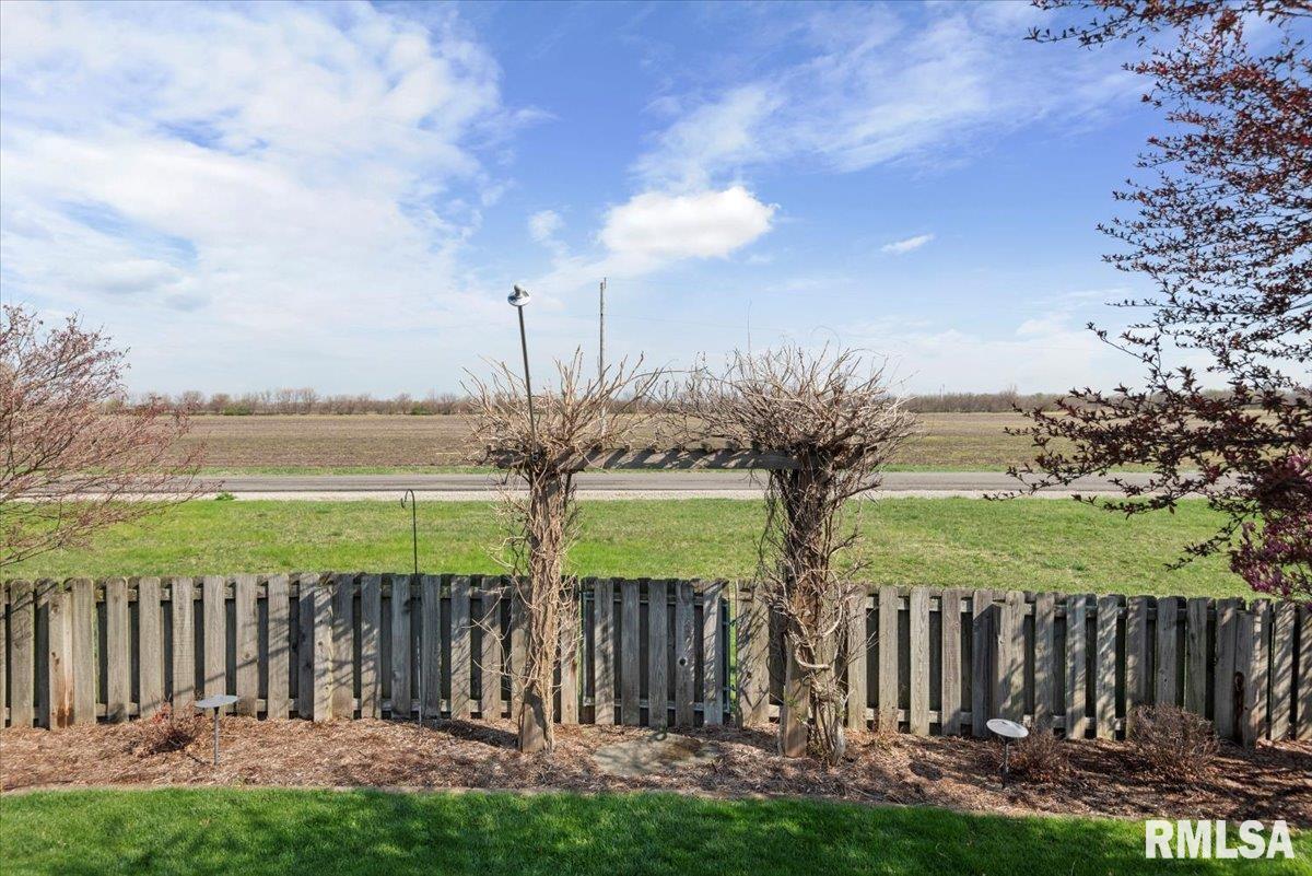 3805 Sugar Loaf Drive, Springfield, Illinois image 37