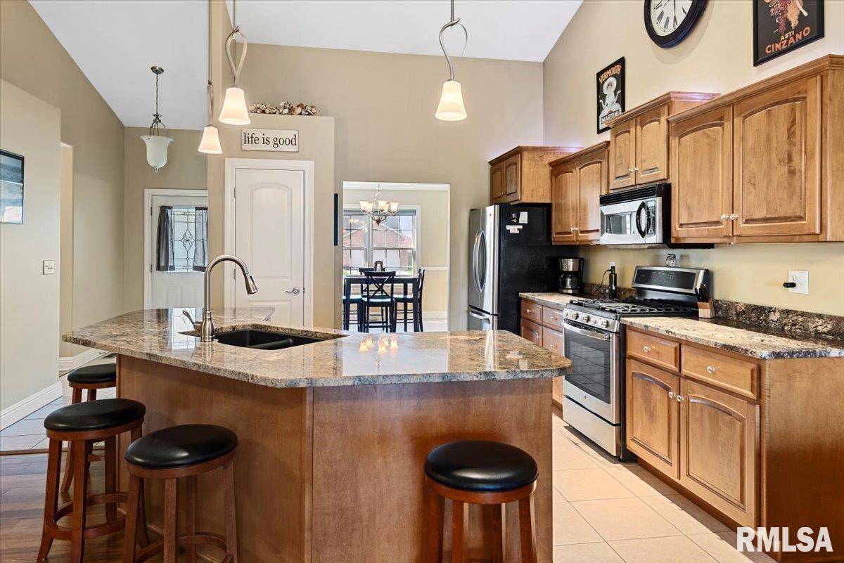 3805 Sugar Loaf Drive, Springfield, Illinois image 7