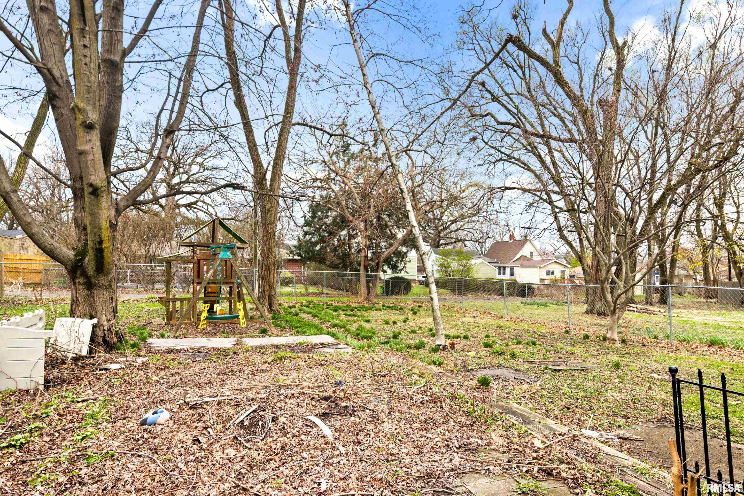 1114 E Forrest Hill Avenue, Peoria, Illinois image 21