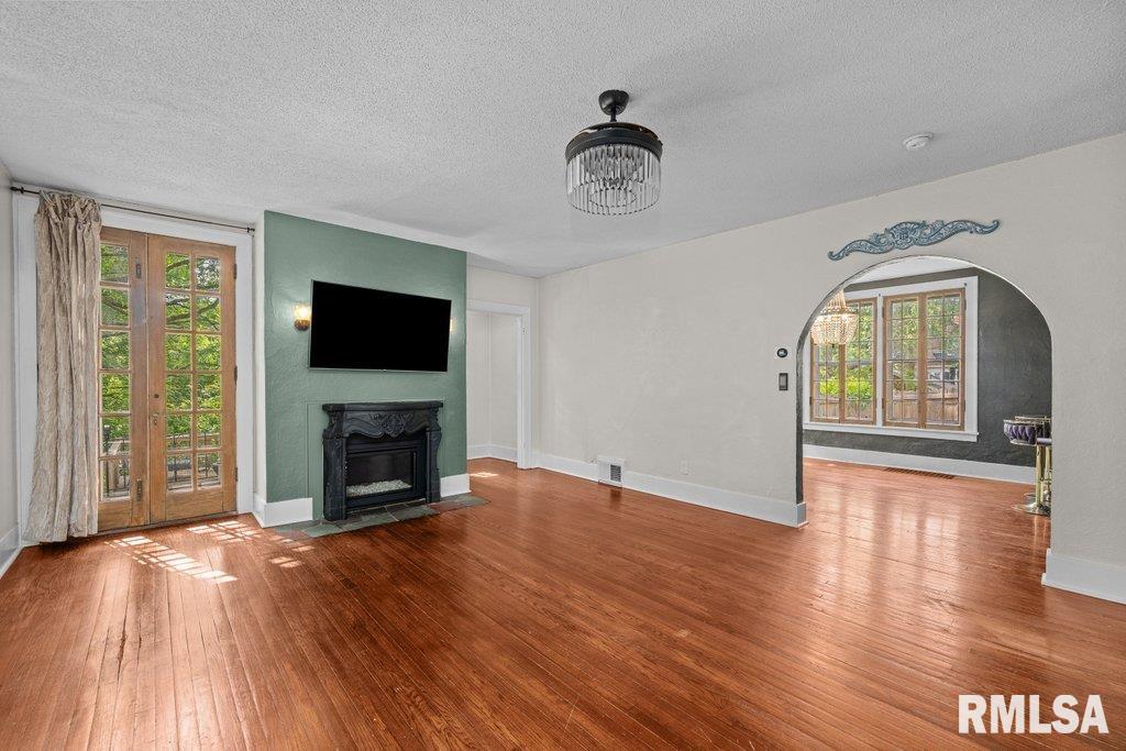 1429 Jersey Ridge Road, Davenport, Iowa image 17