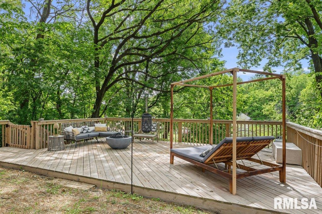 1429 Jersey Ridge Road, Davenport, Iowa image 11