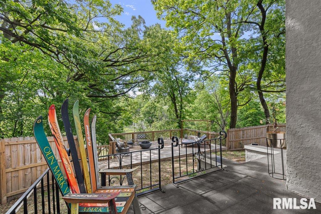 1429 Jersey Ridge Road, Davenport, Iowa image 14