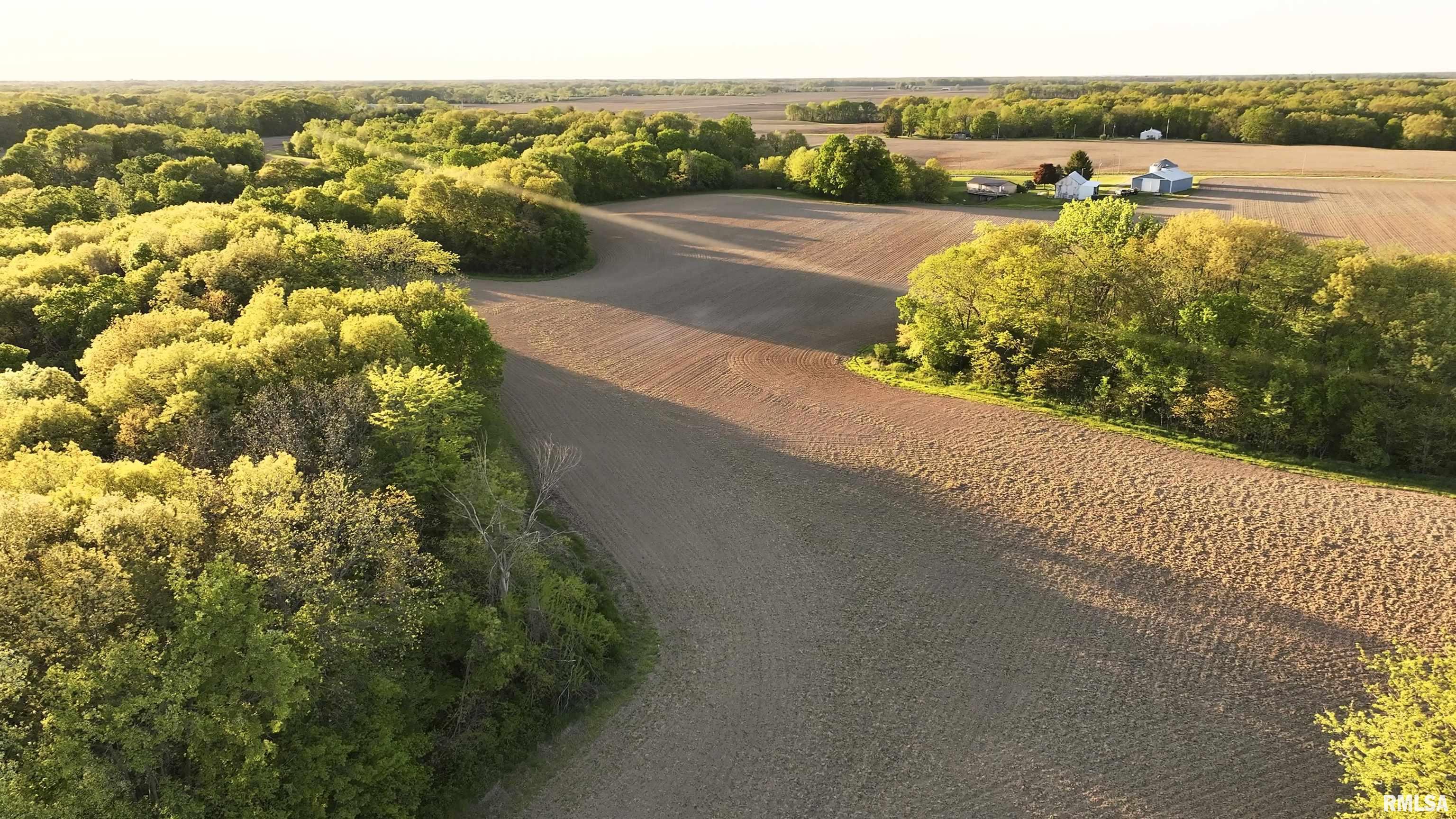 Chambers Road, Smithfield, Illinois image 8