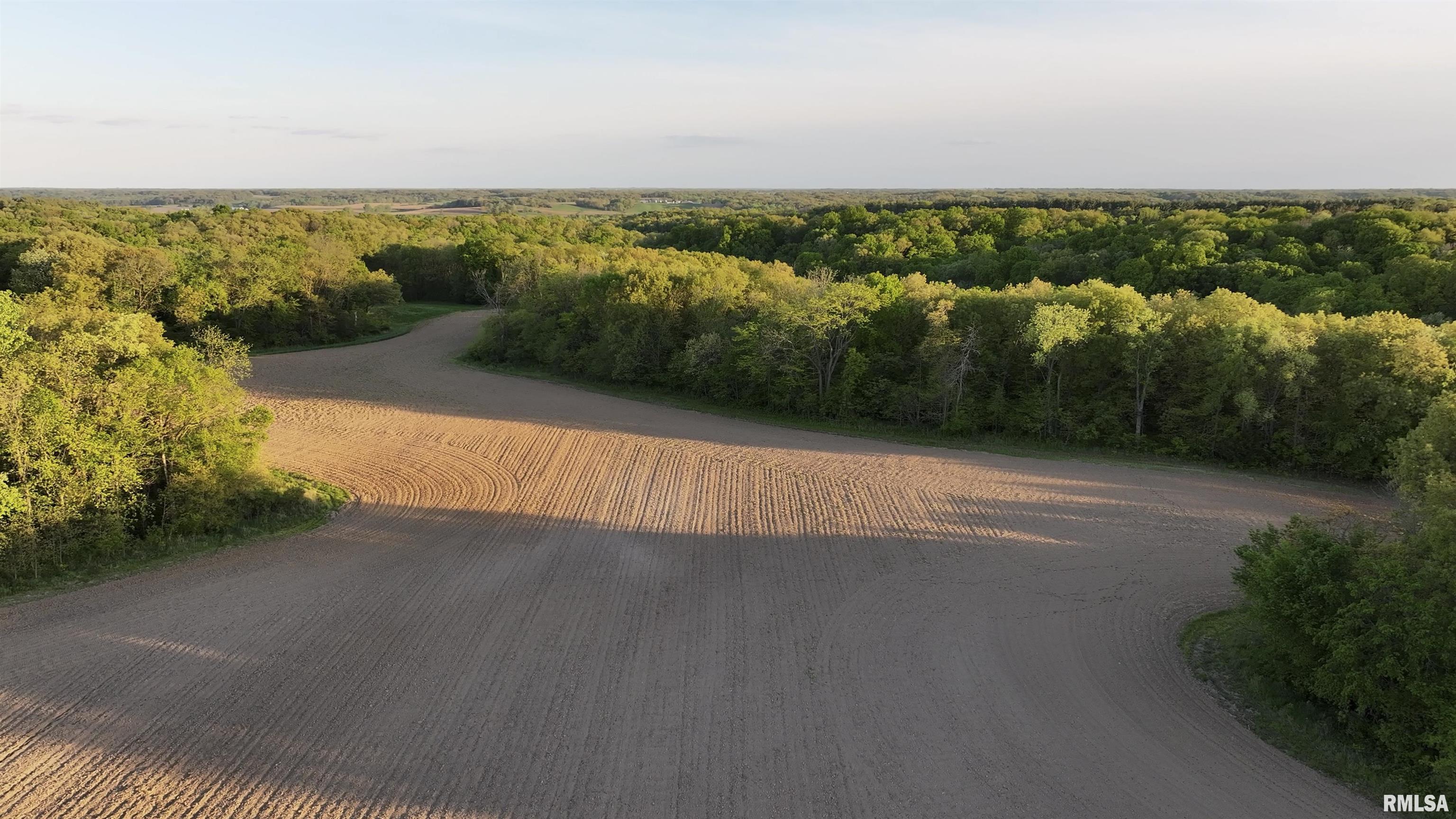 Chambers Road, Smithfield, Illinois image 13