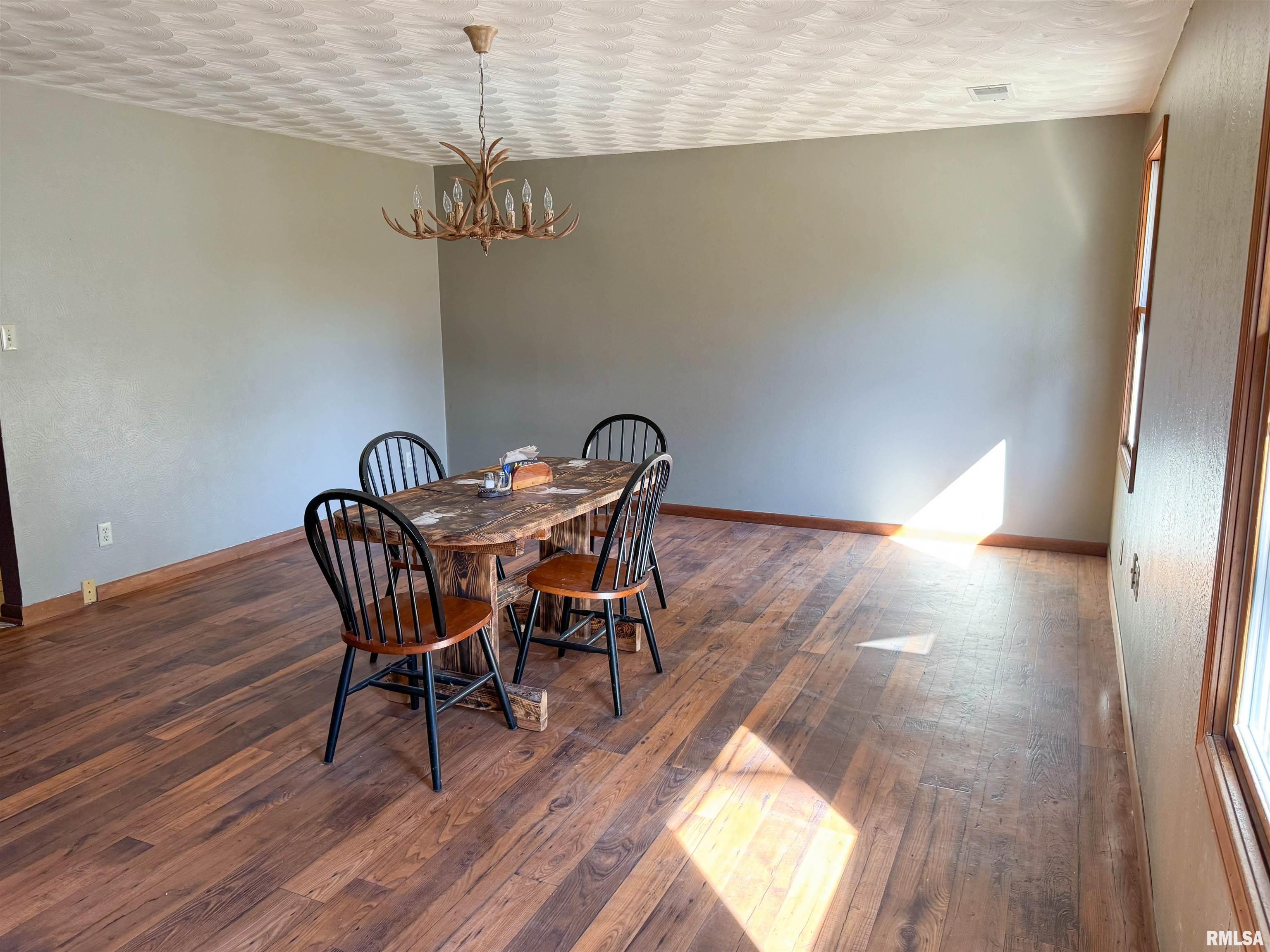 780 Mountain Glen Road, Cobden, Illinois image 23
