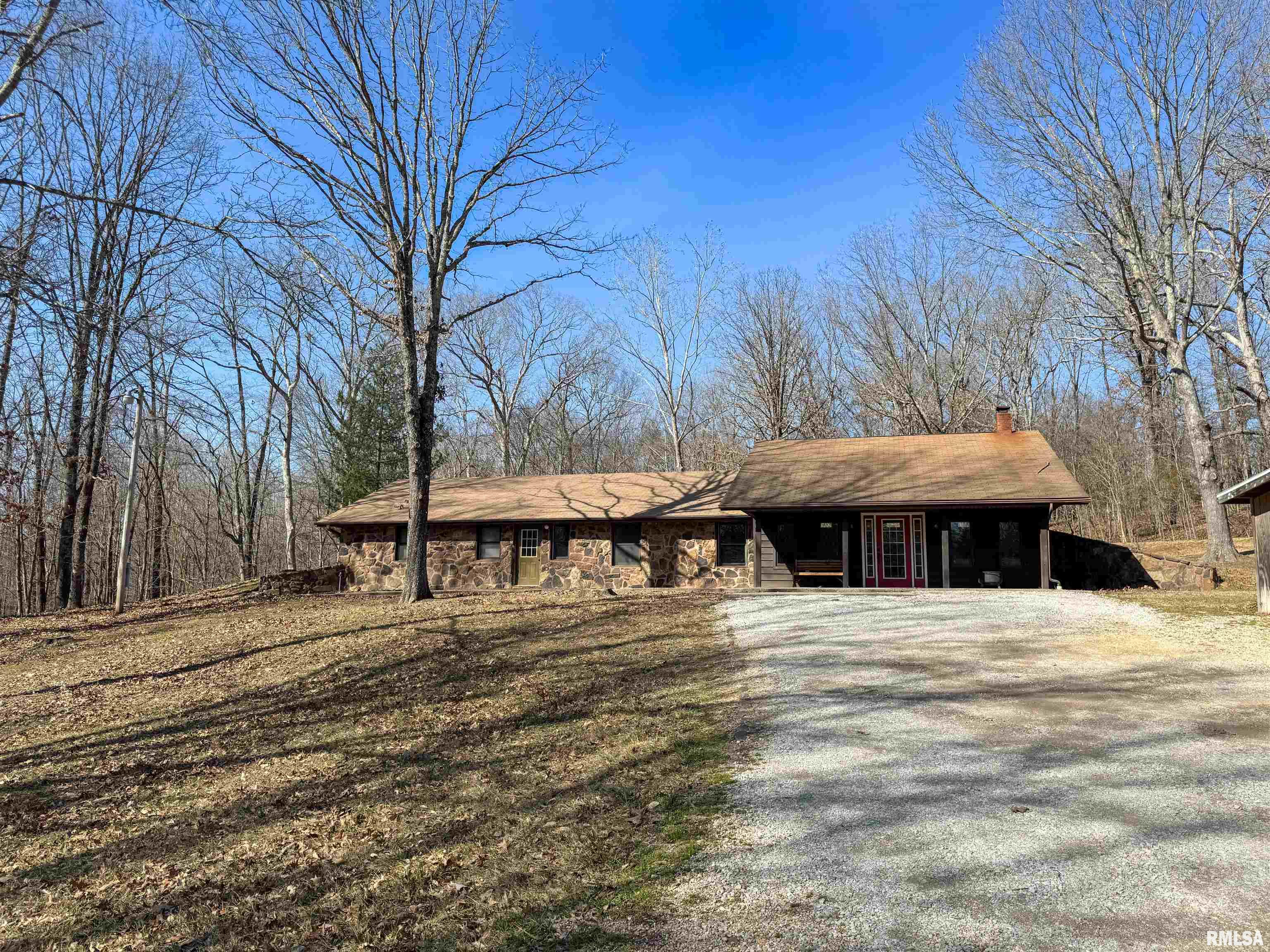 780 Mountain Glen Road, Cobden, Illinois image 1