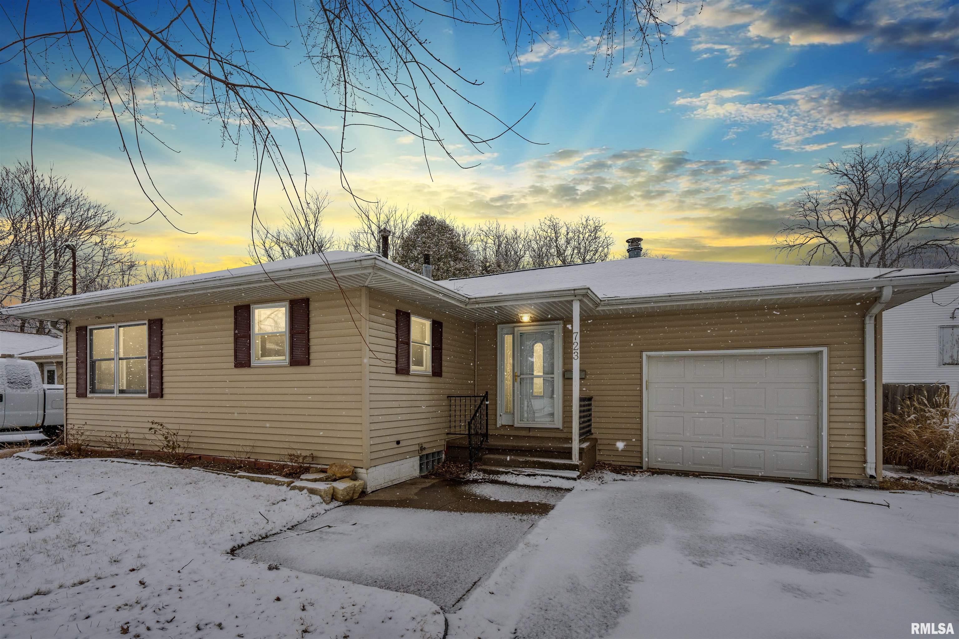 723 31st Street, Bettendorf, Iowa image 31