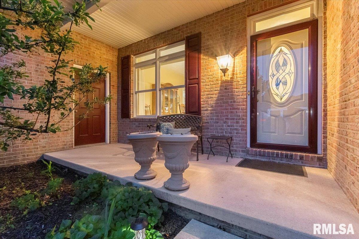 1963 Chestnut Lane, Washington, Illinois image 3