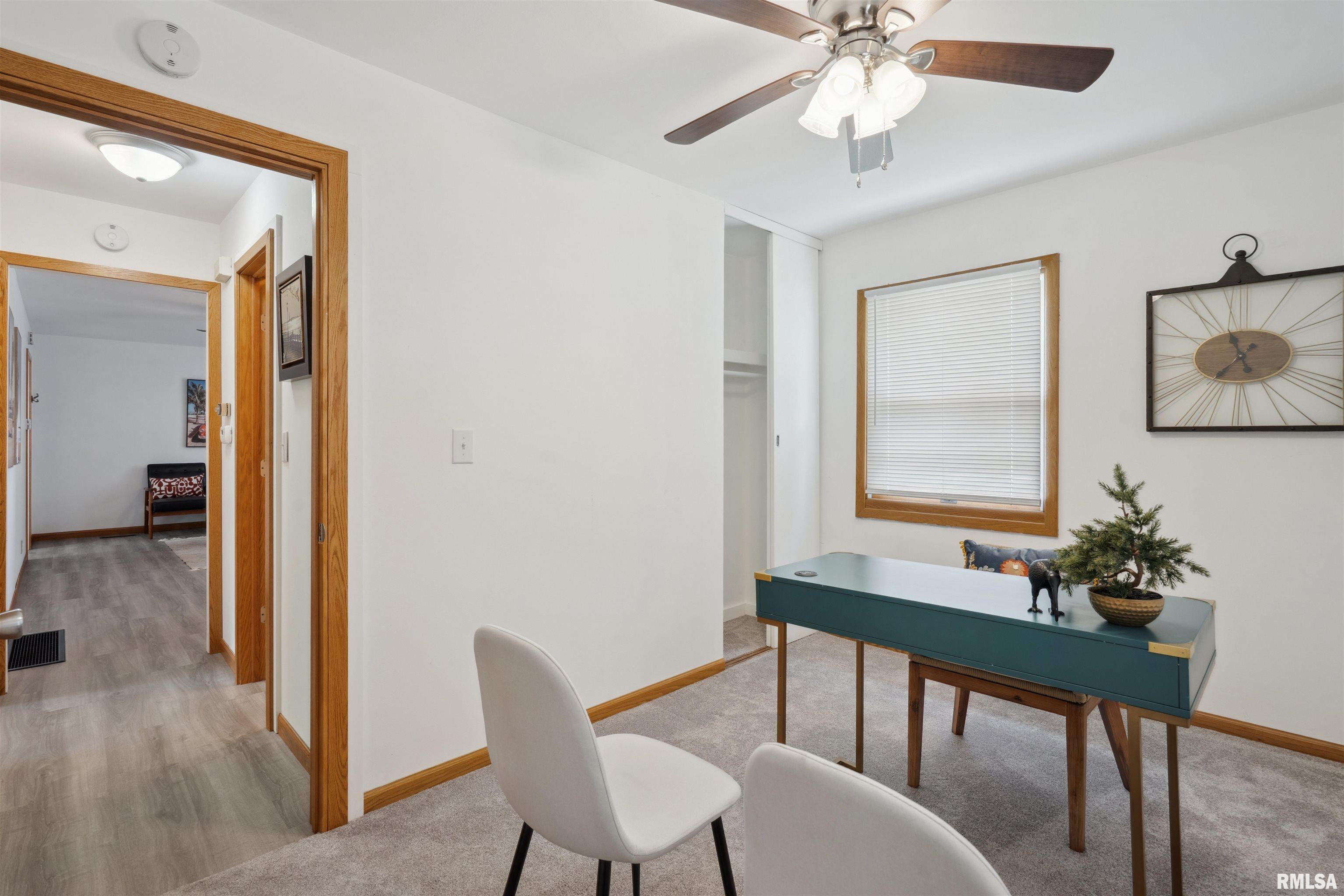 3018 Oak Street Court, Bettendorf, Iowa image 12