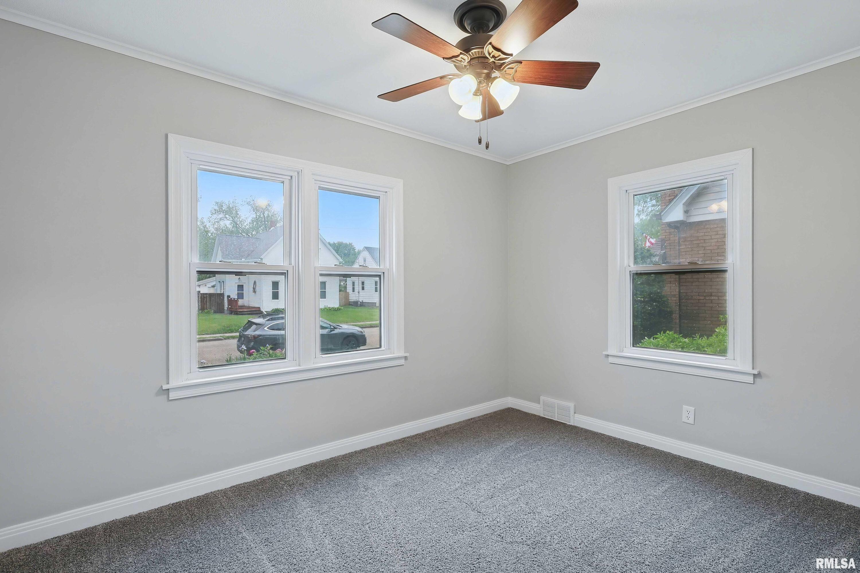 1532 W High Street, Davenport, Iowa image 17